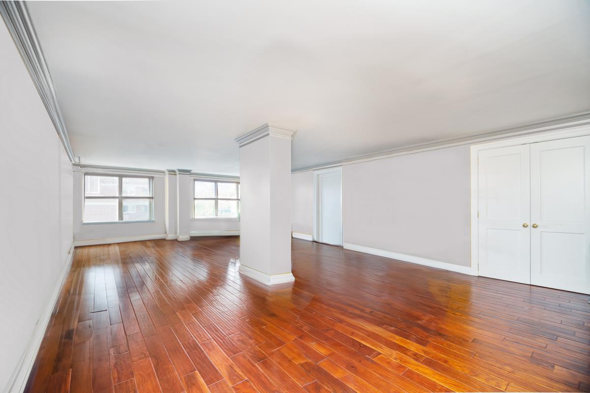 305 East 24th Street 16-Pr, Kips Bay, Midtown East, NYC - 2 Bedrooms  
2 Bathrooms  
6 Rooms - 