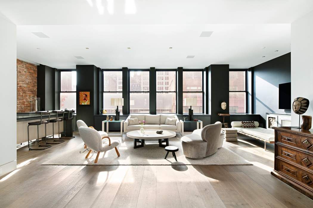 105 East 29th Street 3rd Floor, Nomad, Downtown, NYC - 3 Bedrooms  
3 Bathrooms  
8 Rooms - 