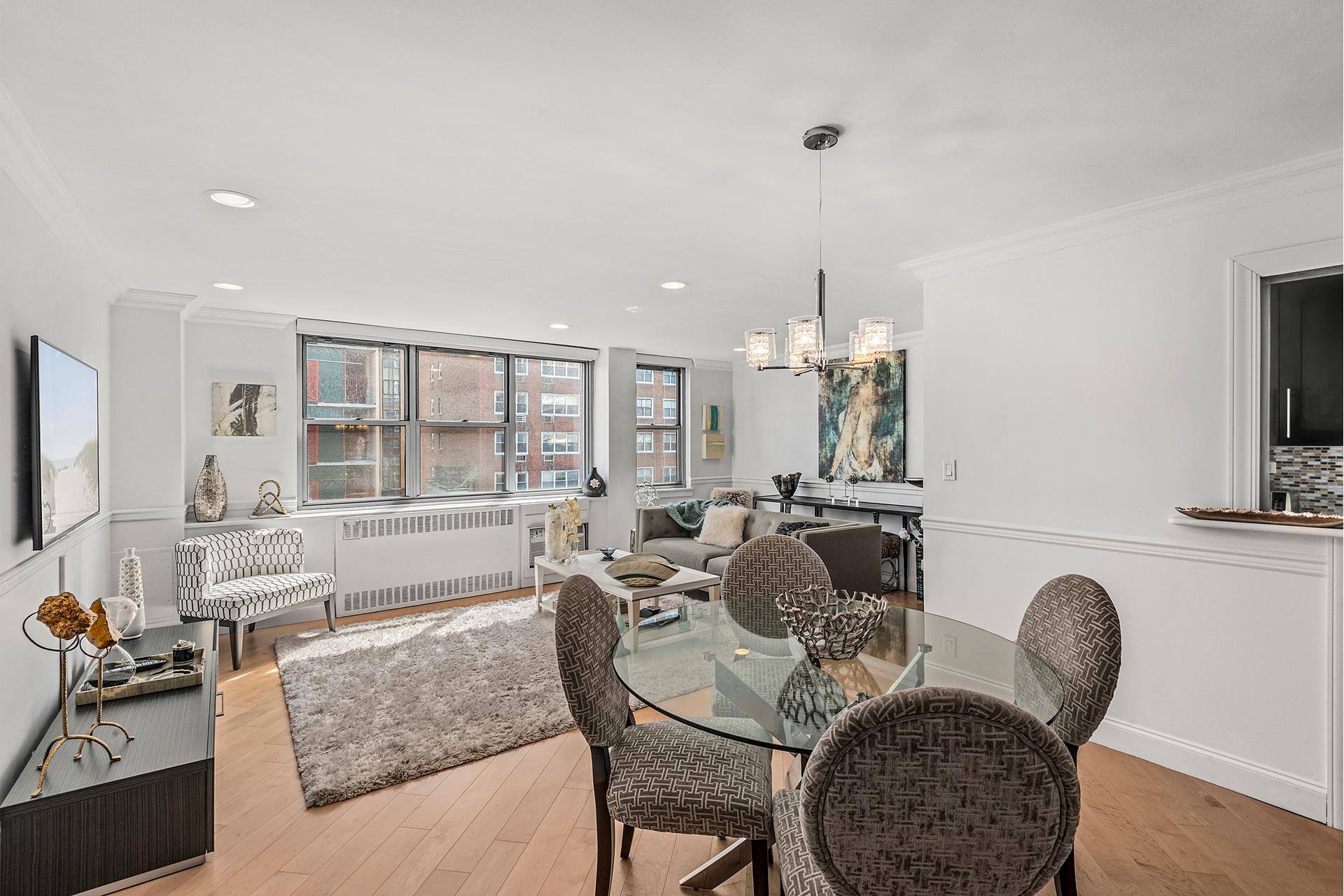 32 Gramercy Park 9J, Gramercy Park, Downtown, NYC - 1 Bedrooms  
1 Bathrooms  
3 Rooms - 