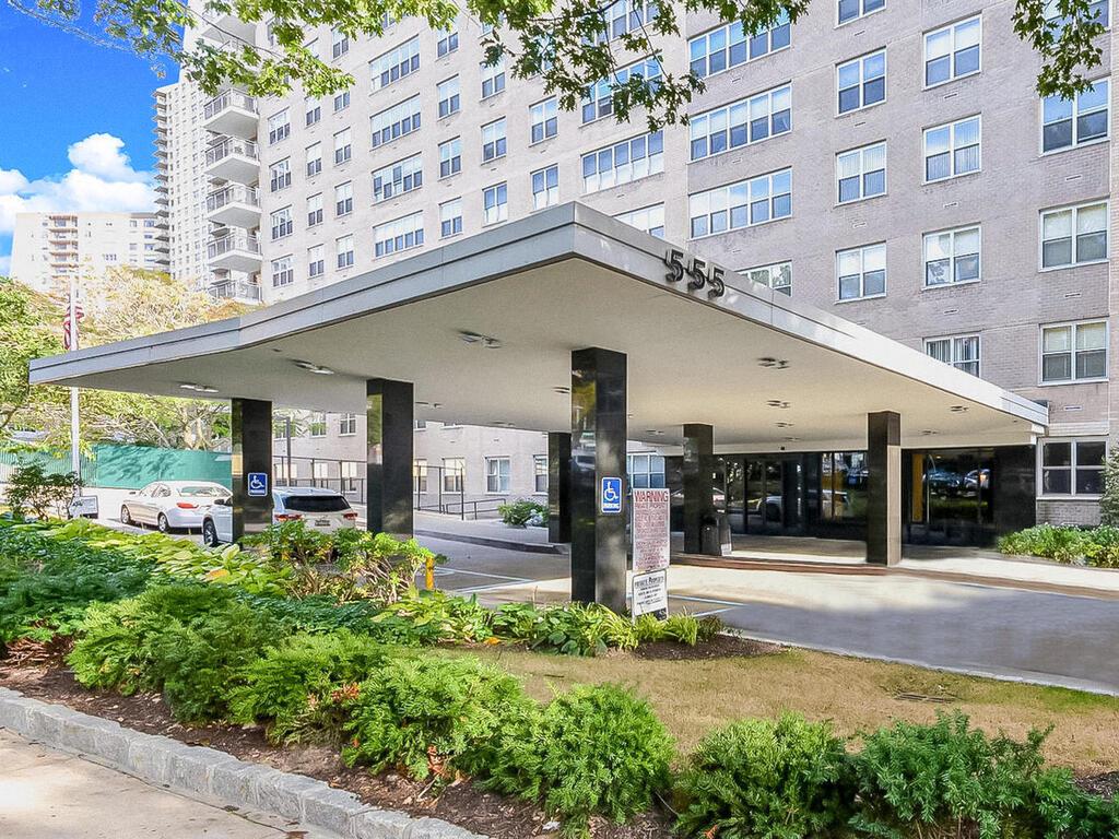 555 KAPPOCK Street, New York, NY 10463, 1 Bedroom Bedrooms, 3 Rooms Rooms,1 BathroomBathrooms,Residential,For Sale,RIVER POINT TOWERS,KAPPOCK,RPLU-5122691562