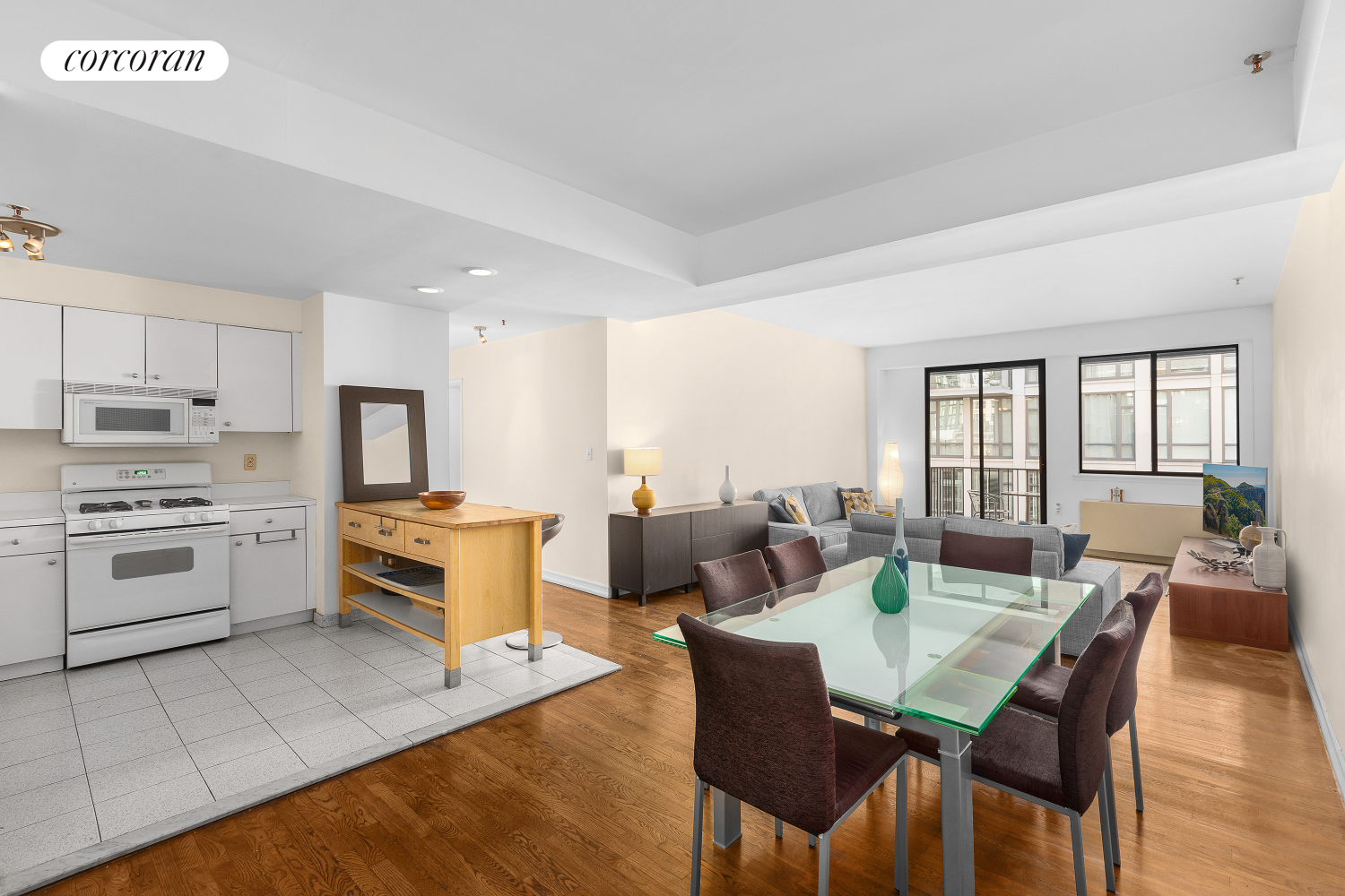 140 West 23rd Street 5C, Chelsea,  - 2 Bedrooms  
2 Bathrooms  
5 Rooms - 