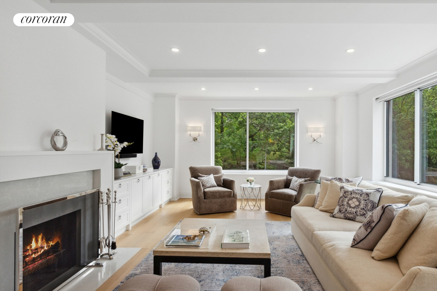 230 Central Park 3A, Upper West Side, Upper West Side, NYC - 4 Bedrooms  
4 Bathrooms  
6 Rooms - 