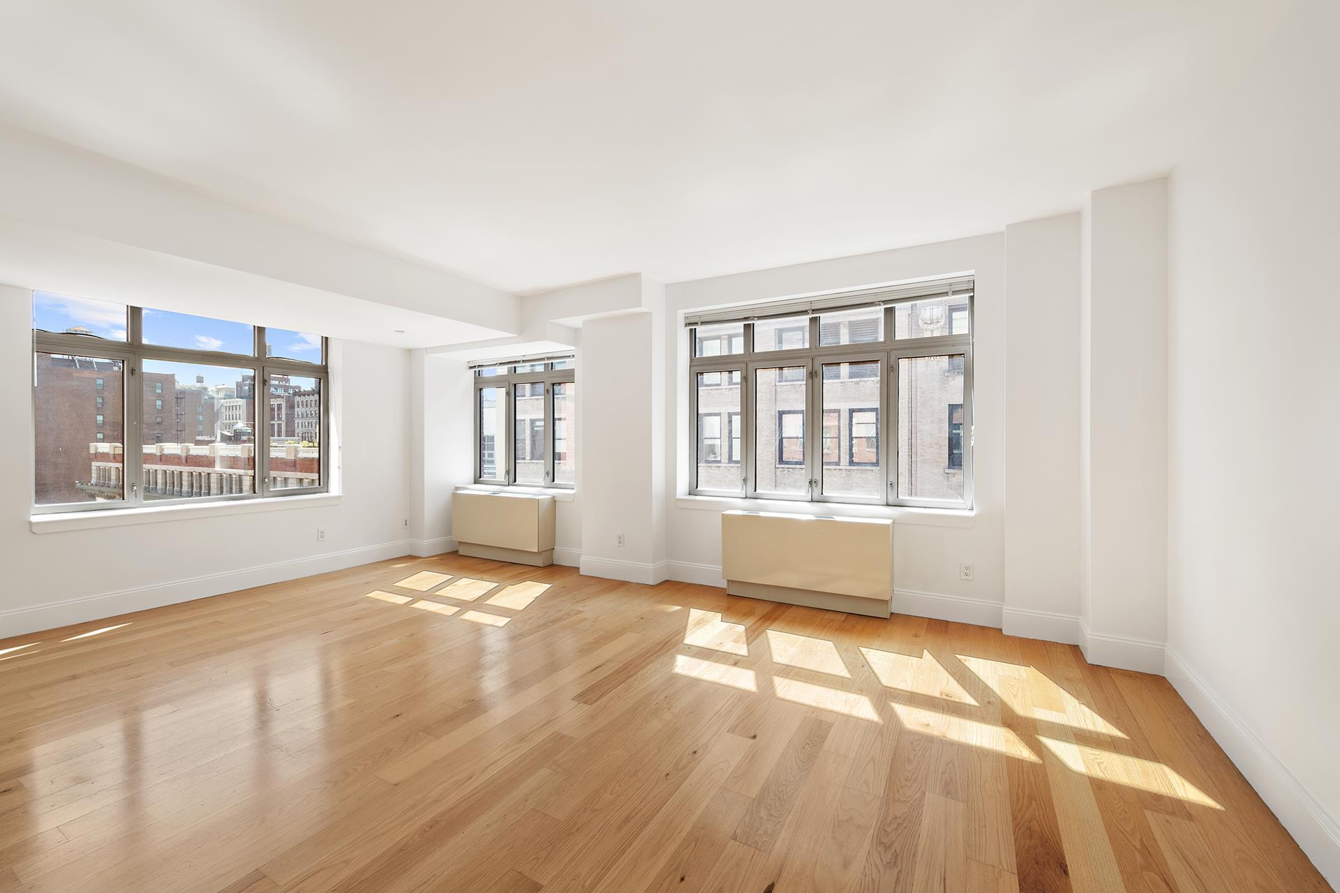 125 West 22nd Street 11A, Chelsea, Downtown, NYC - 2 Bedrooms  
2.5 Bathrooms  
5 Rooms - 