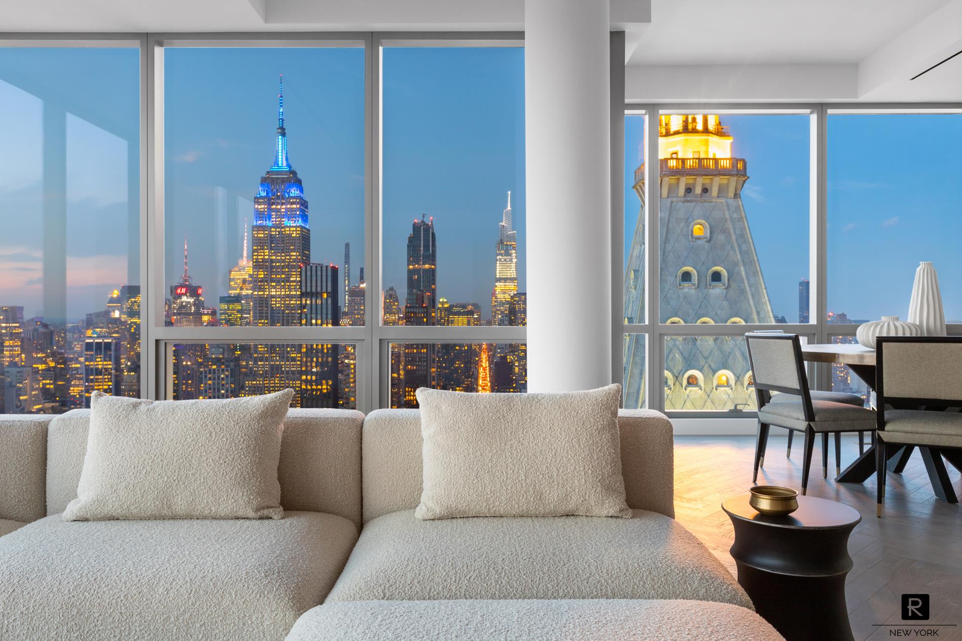 23 East 22nd Street 55-B, Flatiron District, Downtown, NYC - 4 Bedrooms  
3.5 Bathrooms  
7 Rooms - 