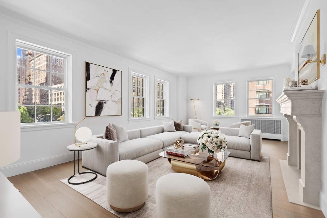 1035 Park Avenue 4A, Upper East Side, Upper East Side, NYC - 3 Bedrooms  
3 Bathrooms  
8 Rooms - 