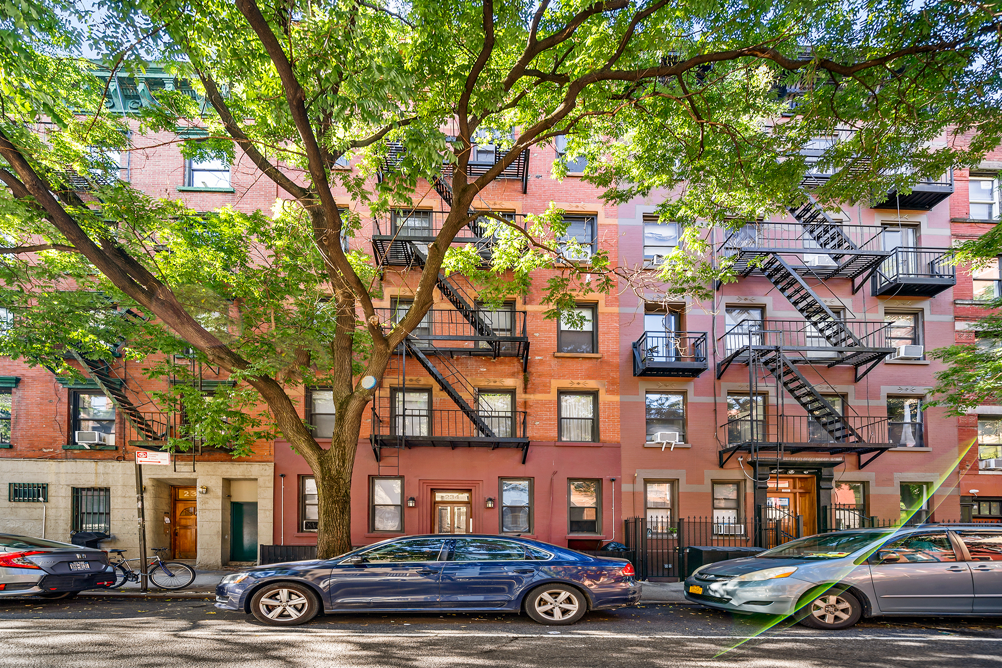 234 West 16th Street 1A, Chelsea,  - 1 Bedrooms  
1 Bathrooms  
3 Rooms - 