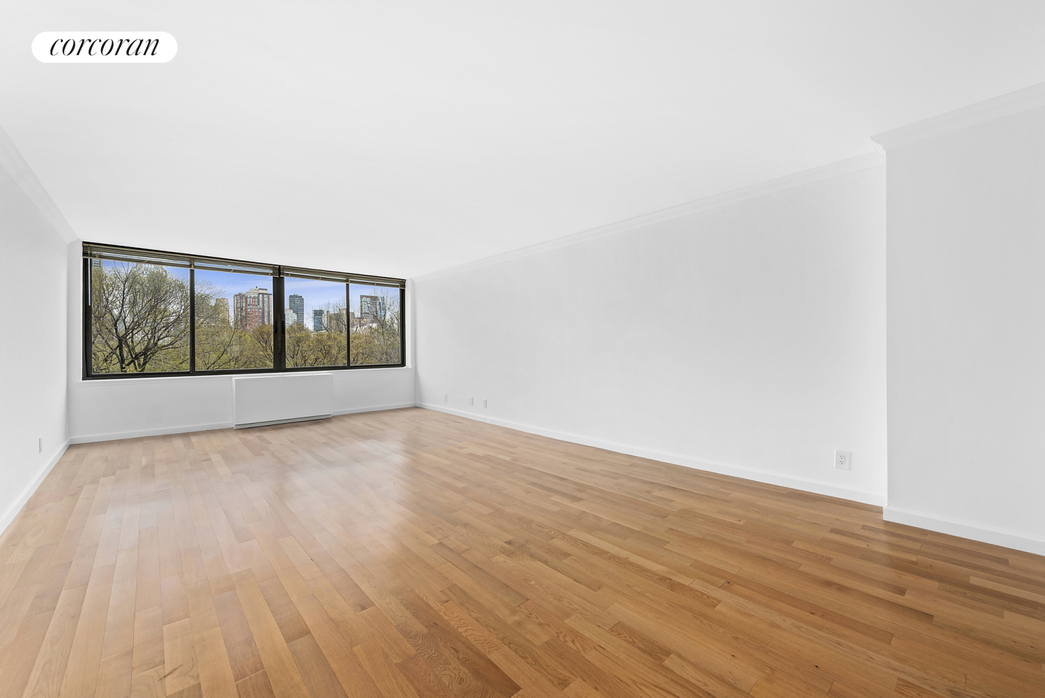 Photo 1 of 800 5th Avenue 9F, Upper East Side, NYC, $20,500, Web #: 1046015922