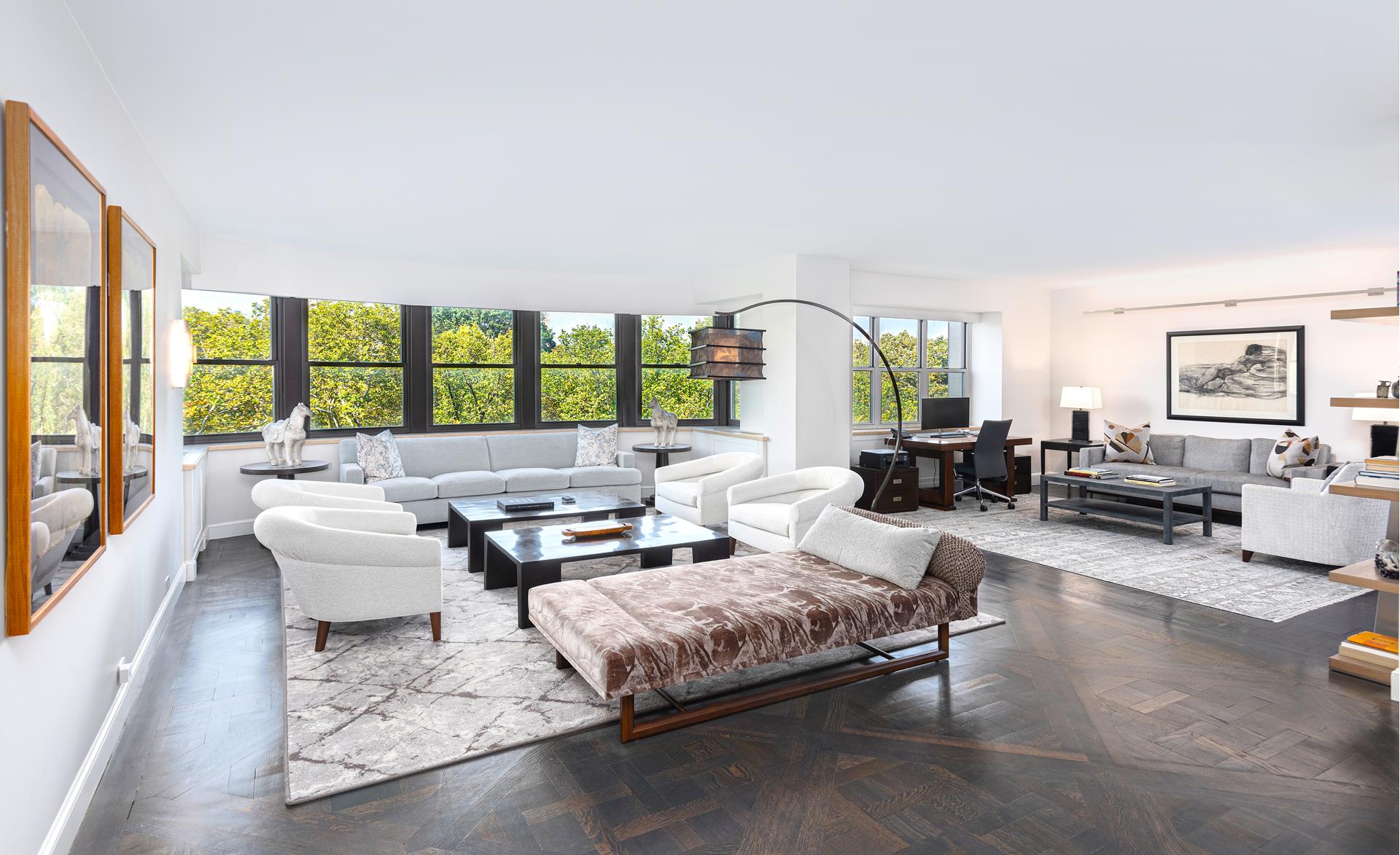 900 5th Avenue 7B, Lenox Hill, Upper East Side, NYC - 3 Bedrooms  
3.5 Bathrooms  
6 Rooms - 
