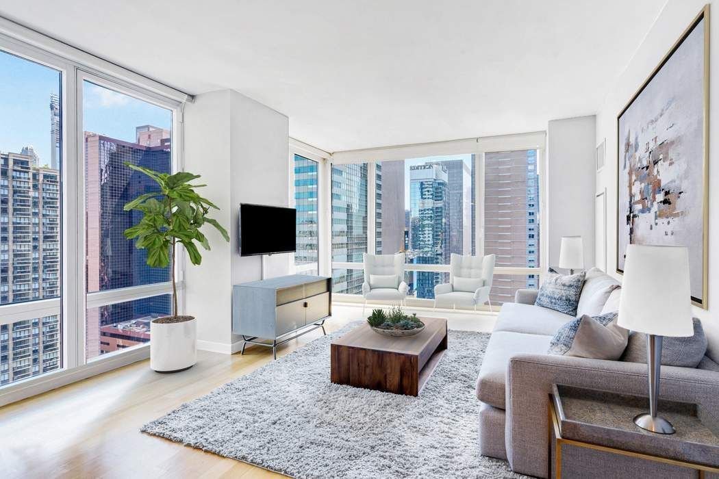 247 West 46th Street 3205, Theater District, Midtown West, NYC - 2 Bedrooms  
2.5 Bathrooms  
4 Rooms - 