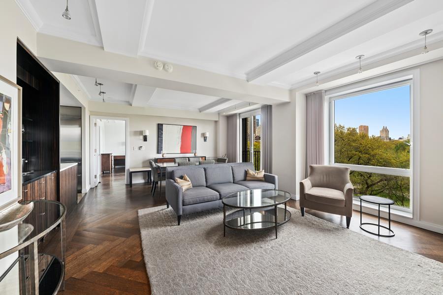 160 Central Park 705, Central Park South, Midtown West, NYC - 2 Bedrooms  
2.5 Bathrooms  
5 Rooms - 