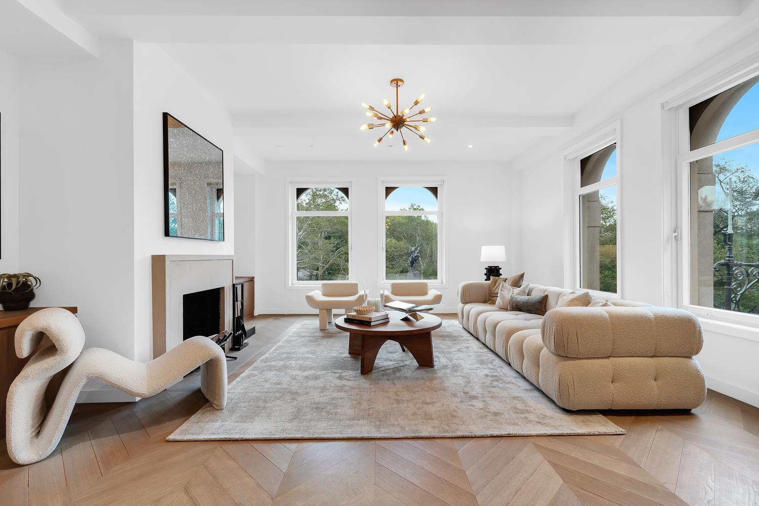 Photo 1 of 100 Central Park 3Ad, Midtown West, NYC, $4,495,000, Web #: 1046457256