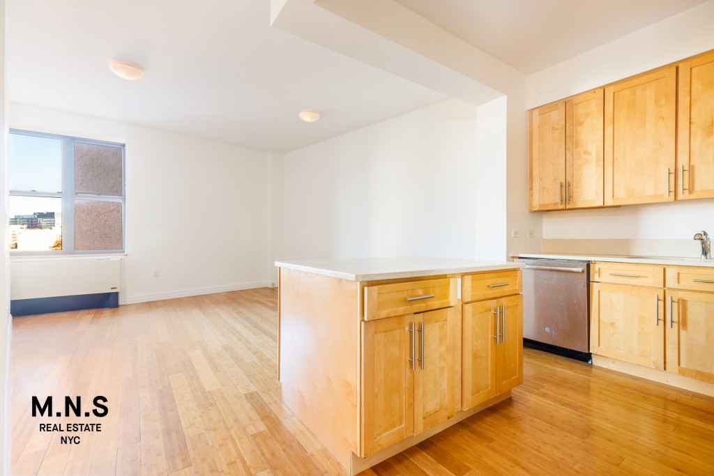 375 Myrtle Avenue 3-G, Fort Greene, Brooklyn, New York - 2 Bedrooms  
2 Bathrooms  
4 Rooms - 