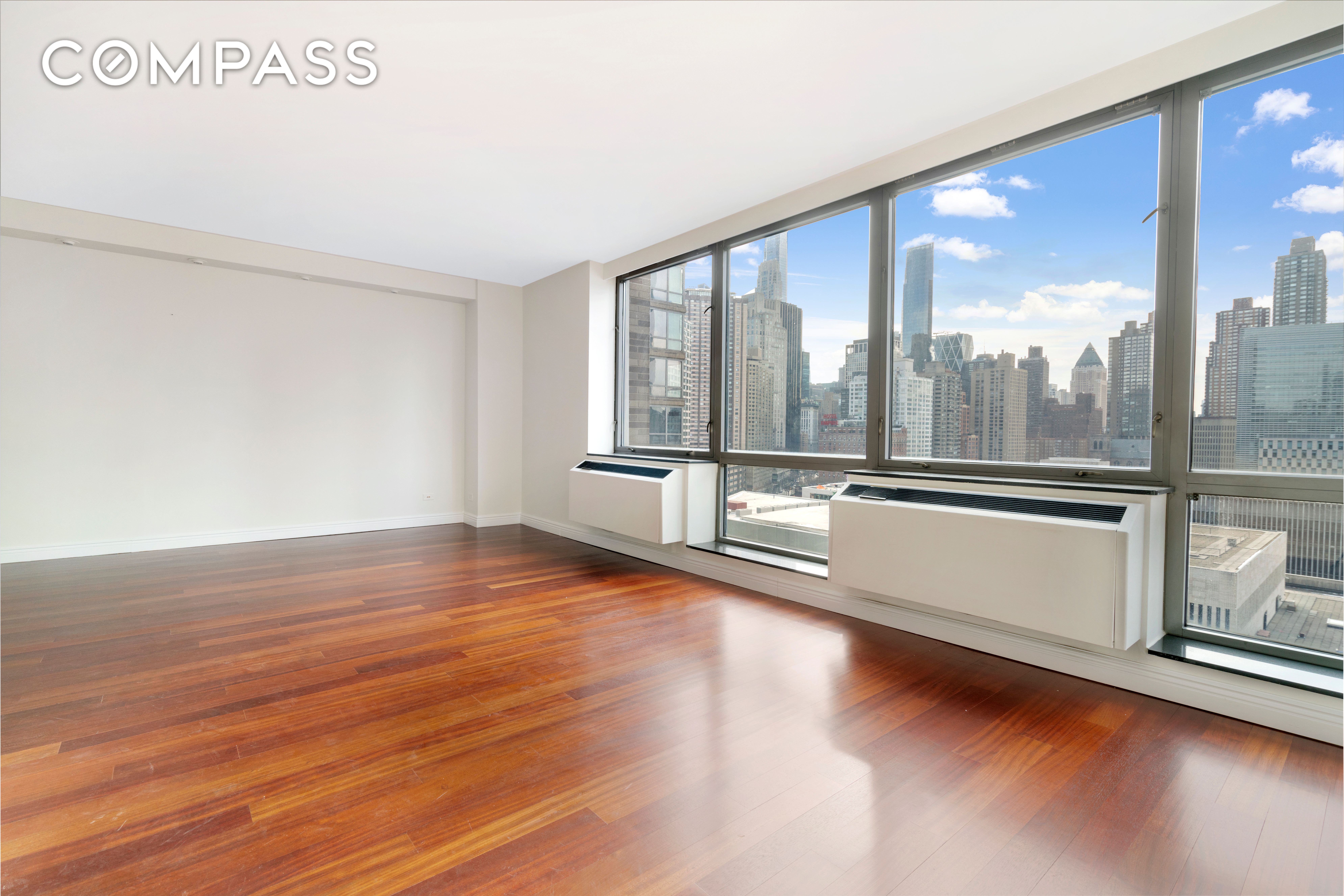 Photo 1 of 1965 Broadway 16H, Upper West Side, NYC, $2,750,000, Web #: 1046498005