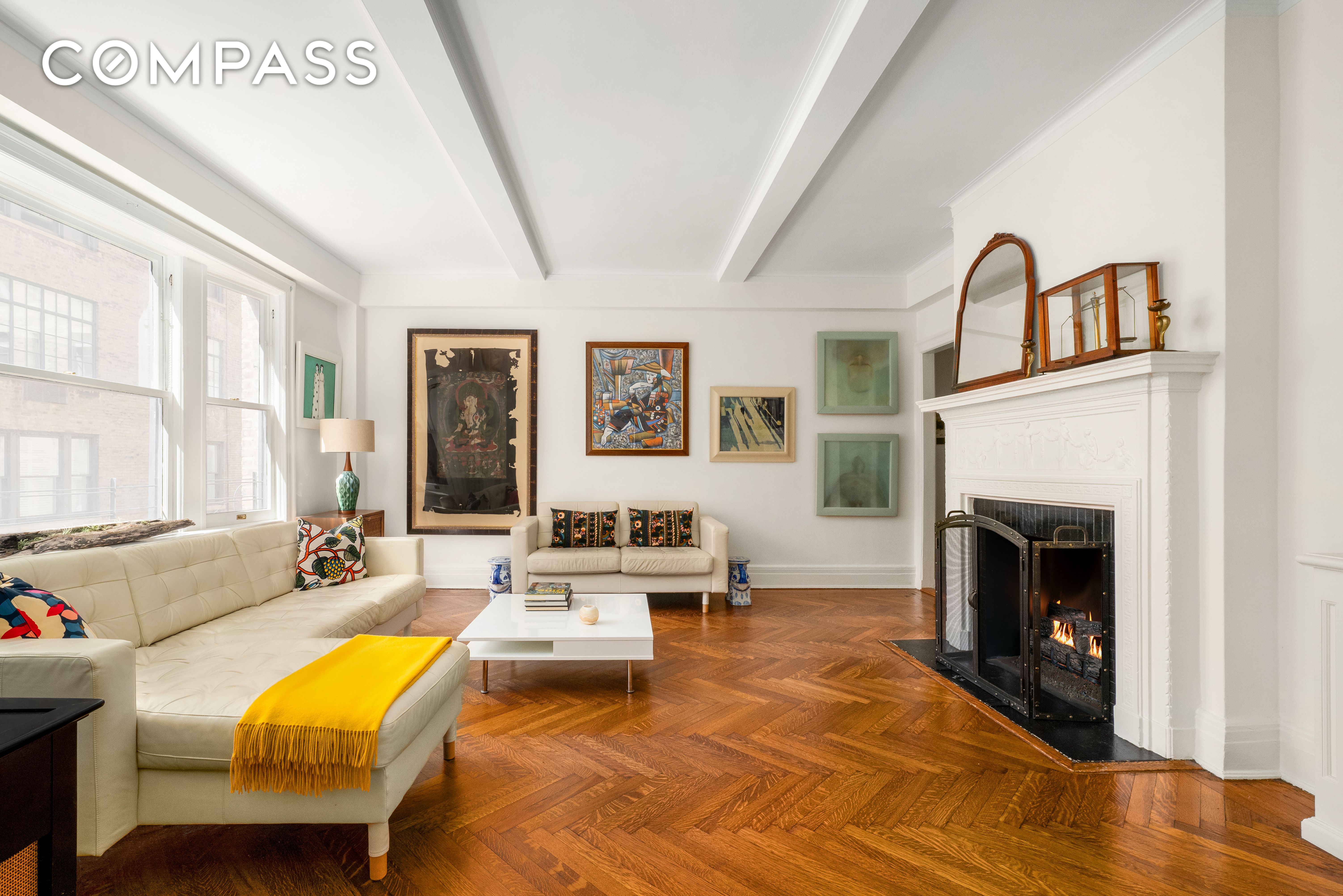 106 East 85th Street 5S, Upper East Side, Upper East Side, NYC - 3 Bedrooms  
2.5 Bathrooms  
7 Rooms - 