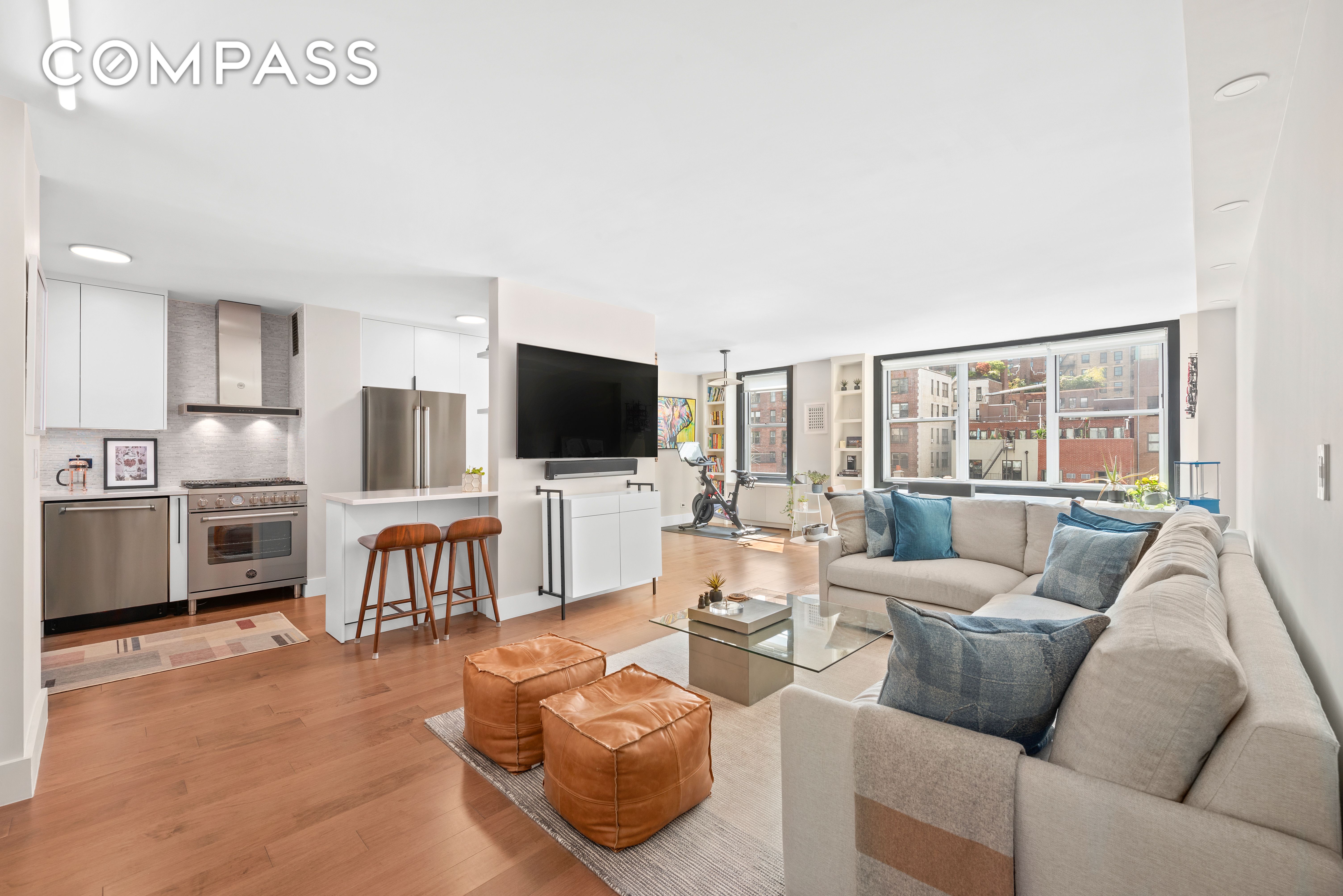 207 East 74th Street 8H, Upper East Side, Upper East Side, NYC - 1 Bedrooms  
1 Bathrooms  
3 Rooms - 