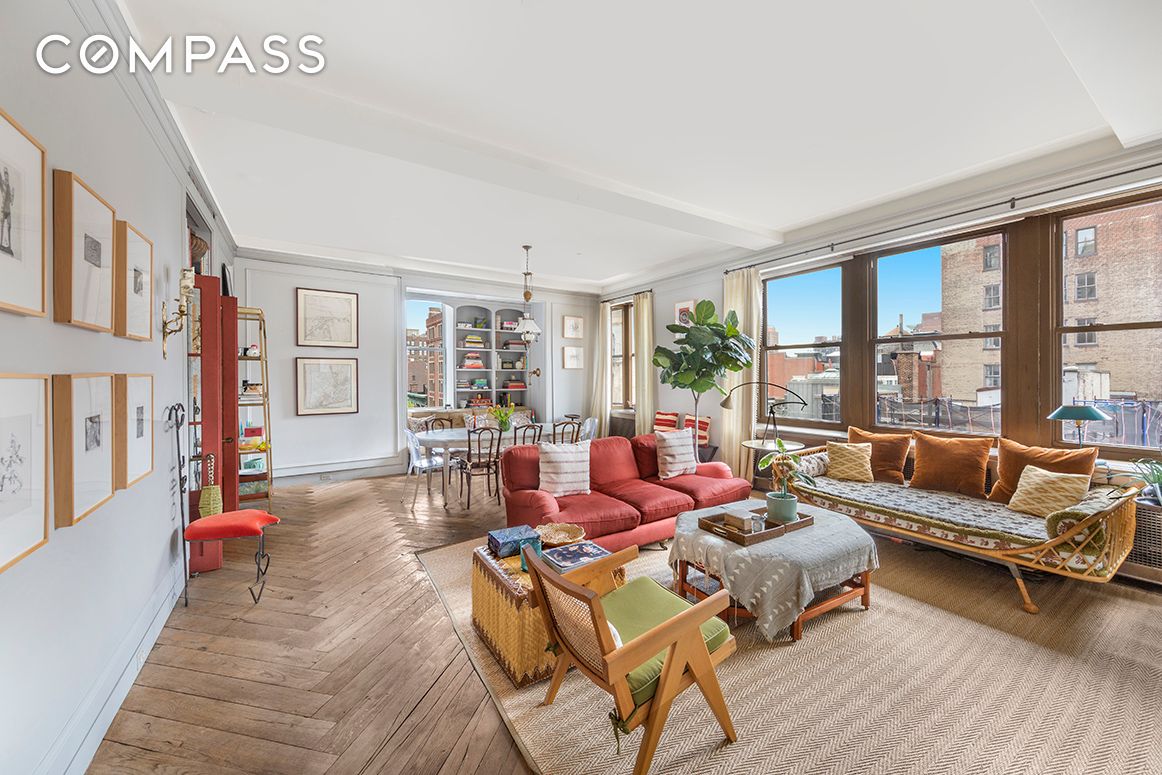 7 East 20th Street 9F, Flatiron, Downtown, NYC - 2 Bedrooms  
2 Bathrooms  
4 Rooms - 