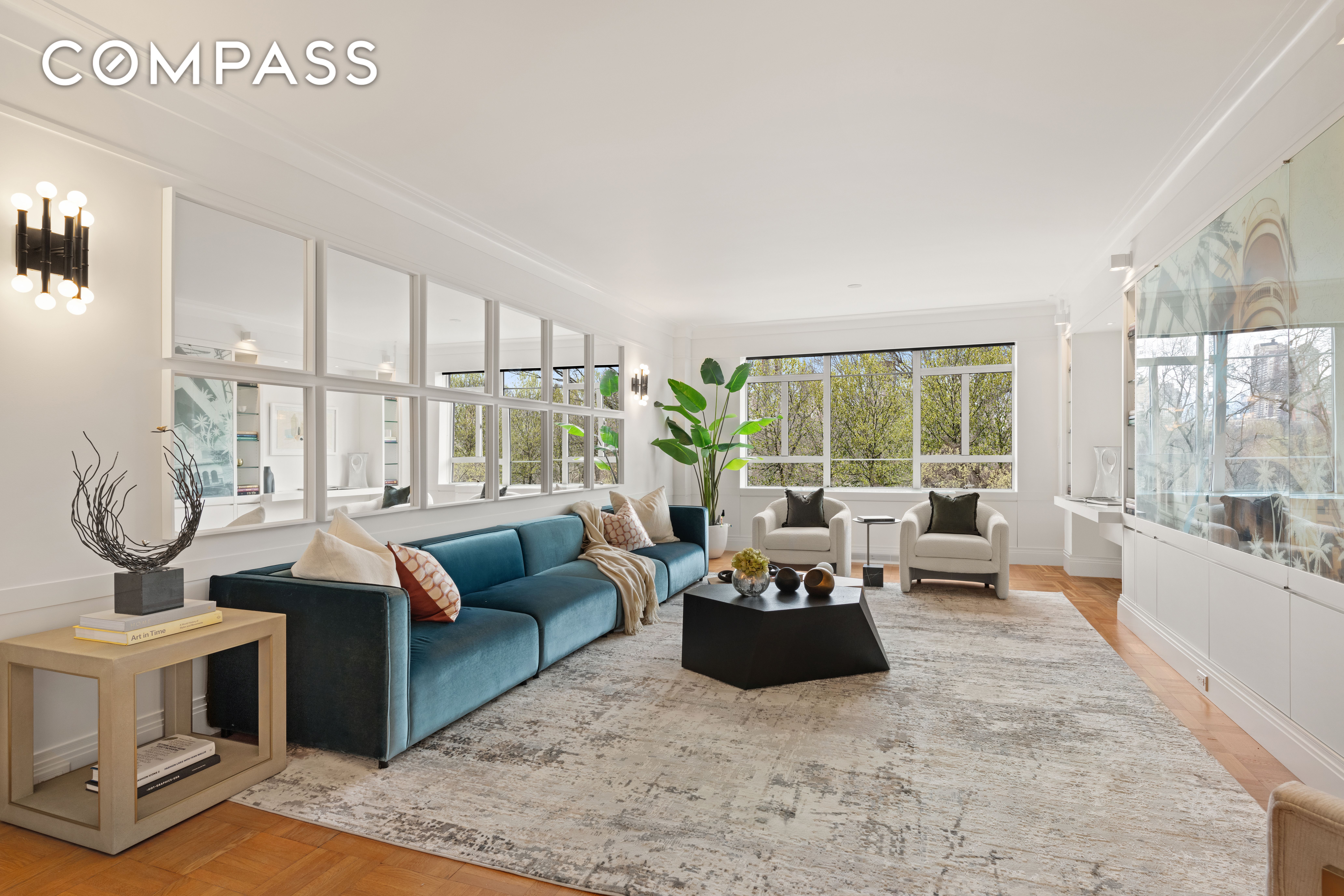 870 5th Avenue 8A, Upper East Side, Upper East Side, NYC - 3 Bedrooms  
3.5 Bathrooms  
6 Rooms - 