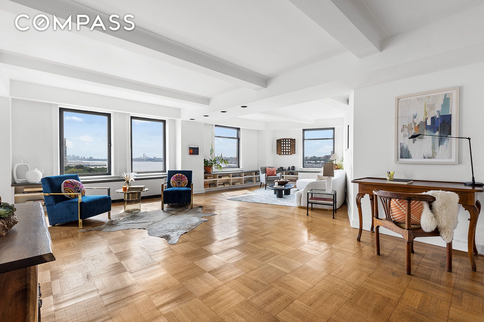 Riverside Drive 15A, Upper West Side, Upper West Side, NYC - 4 Bedrooms  
4 Bathrooms  
8 Rooms - 