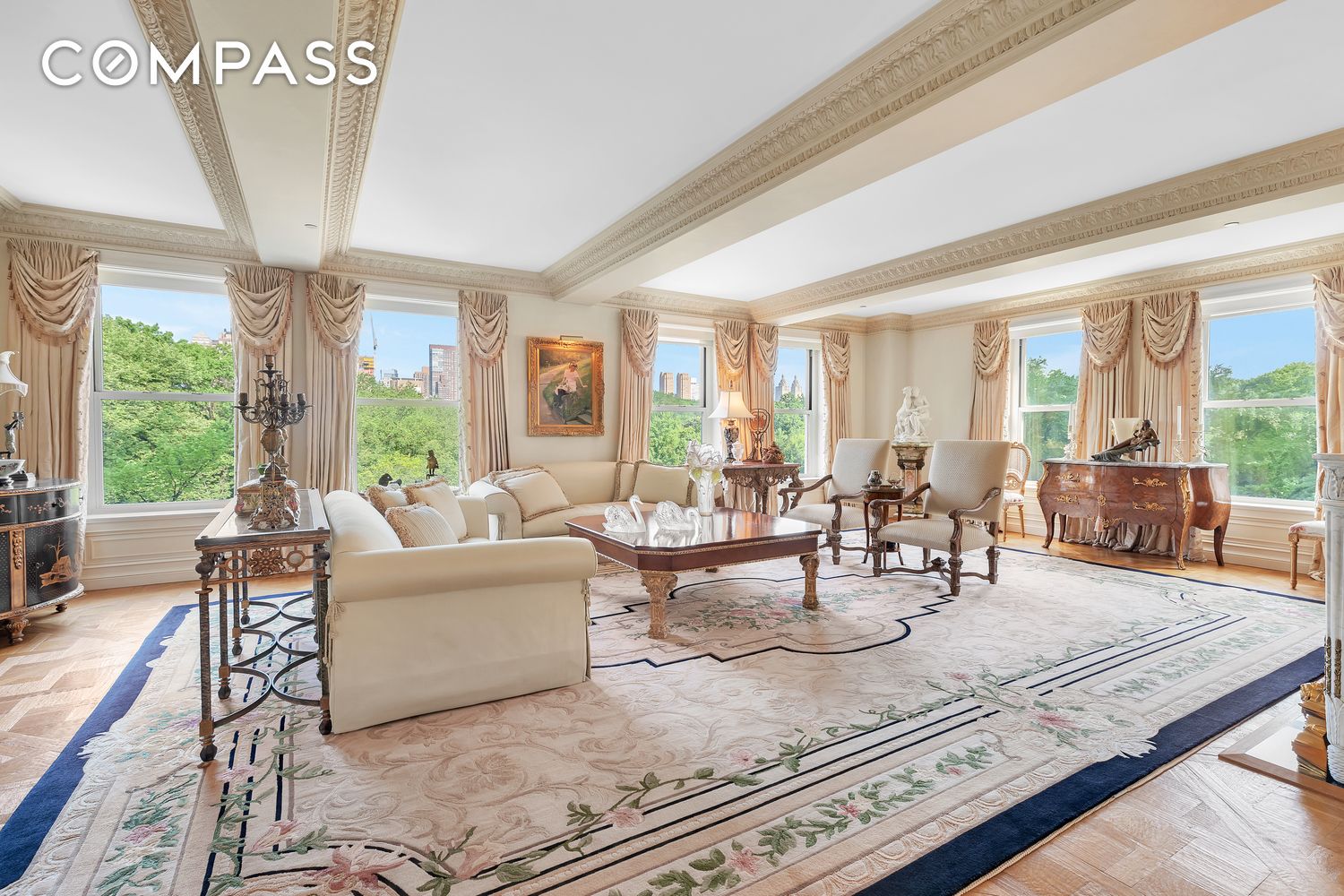 838 5th Avenue 6, Upper East Side, Upper East Side, NYC - 4 Bedrooms  
5.5 Bathrooms  
11 Rooms - 