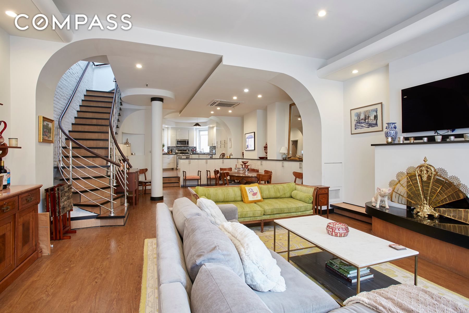 1302 Madison Avenue 3rd/4, Upper East Side, Upper East Side, NYC - 3 Bedrooms  
3.5 Bathrooms  
5 Rooms - 