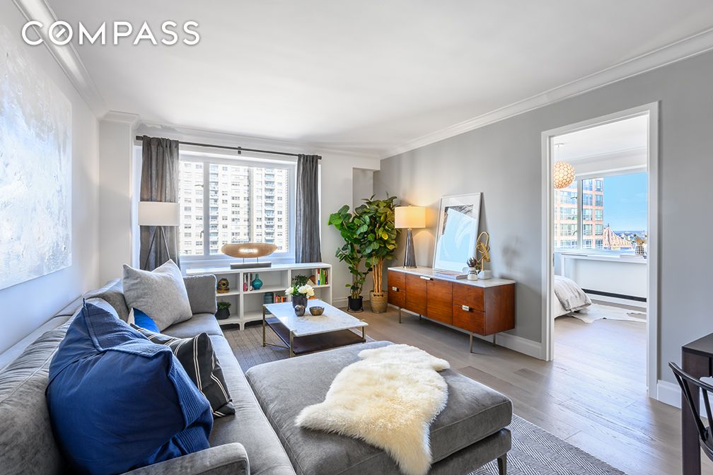 400 East 54th Street 28F, Midtown East, Midtown East, NYC - 2 Bedrooms  
2 Bathrooms  
4 Rooms - 