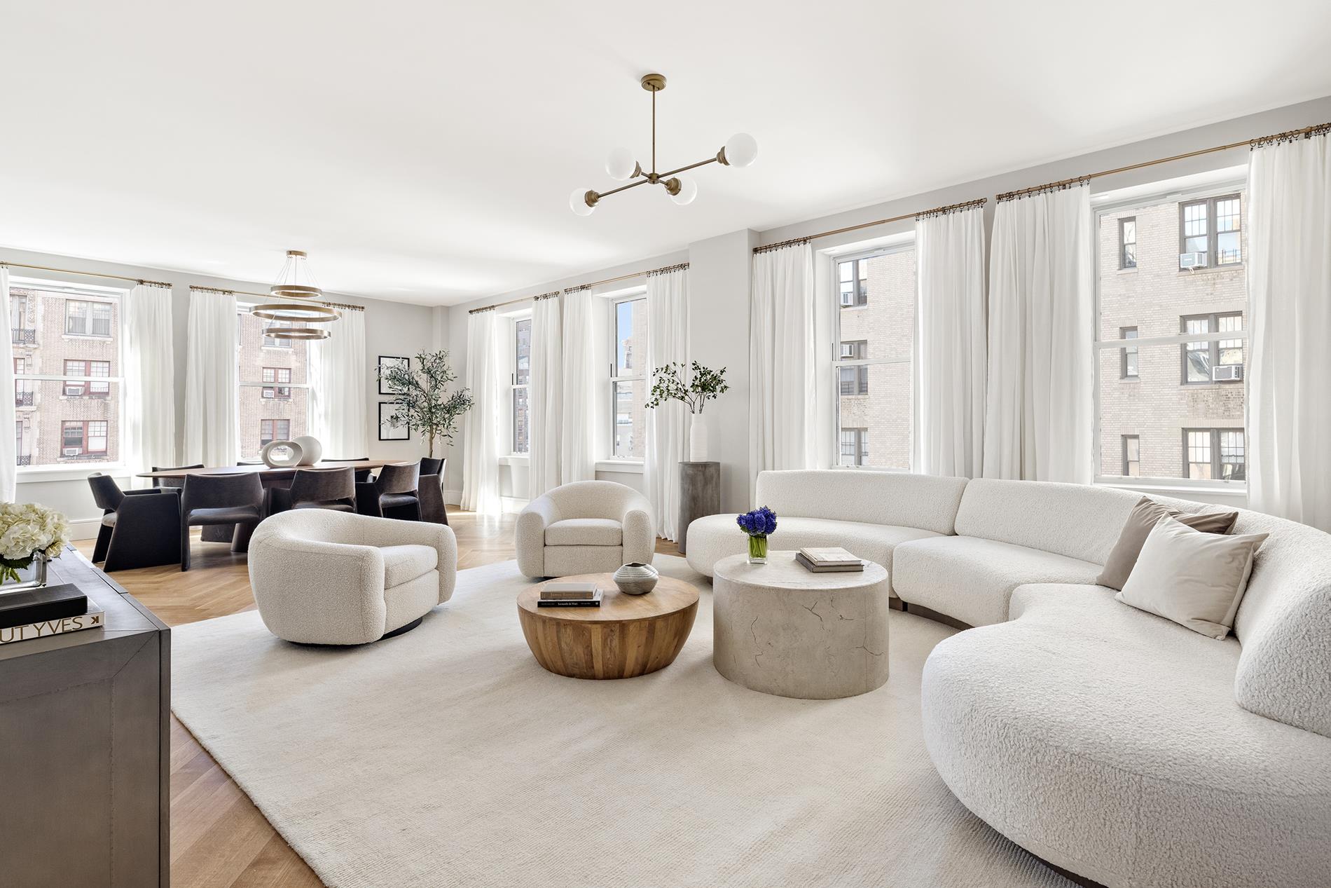 378 West End Avenue 7-A, Upper West Side, Upper West Side, NYC - 4 Bedrooms  
4.5 Bathrooms  
6 Rooms - 
