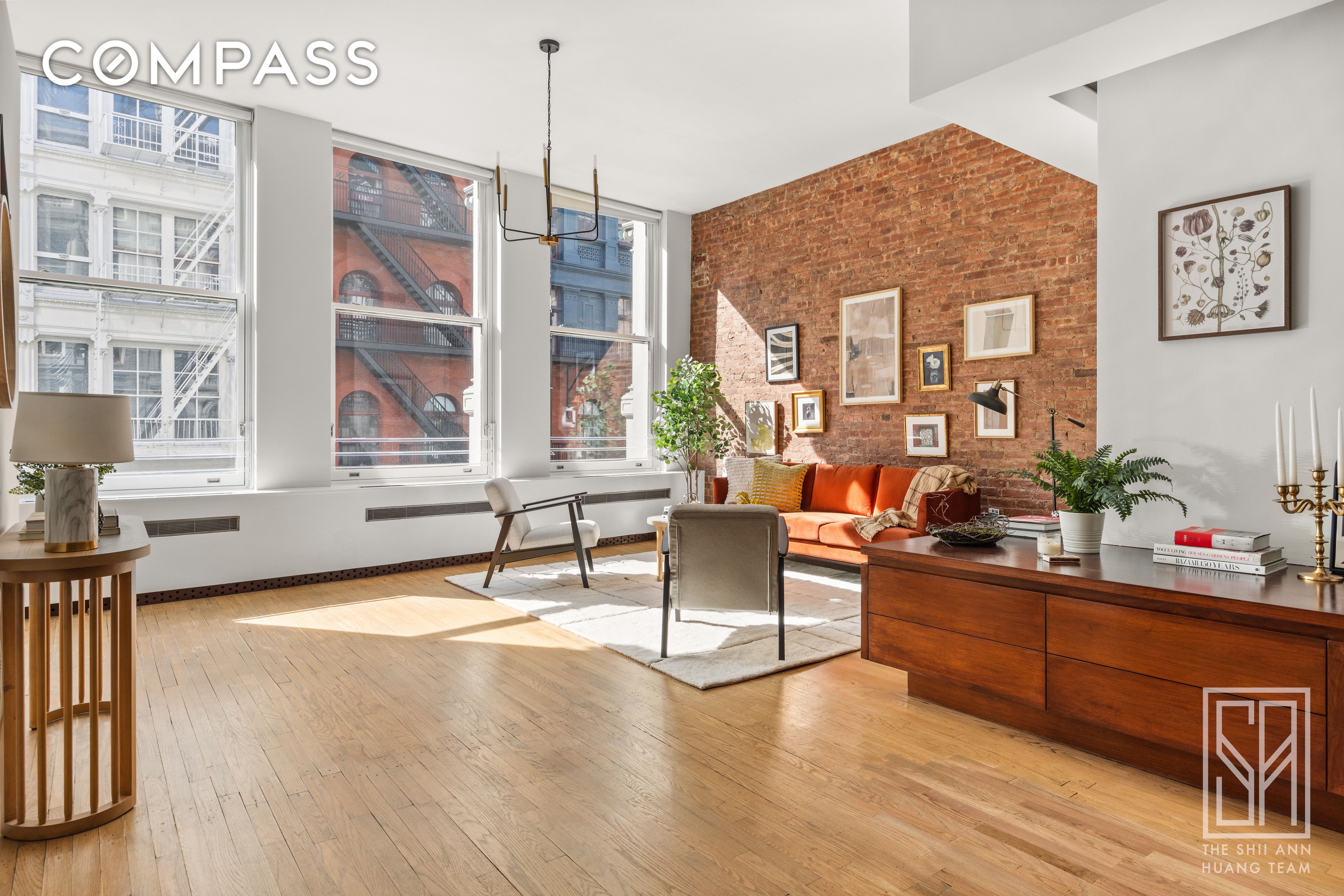 438 Broome Street 2, Soho, Downtown, NYC - 2 Bedrooms  
2 Bathrooms  
8 Rooms - 