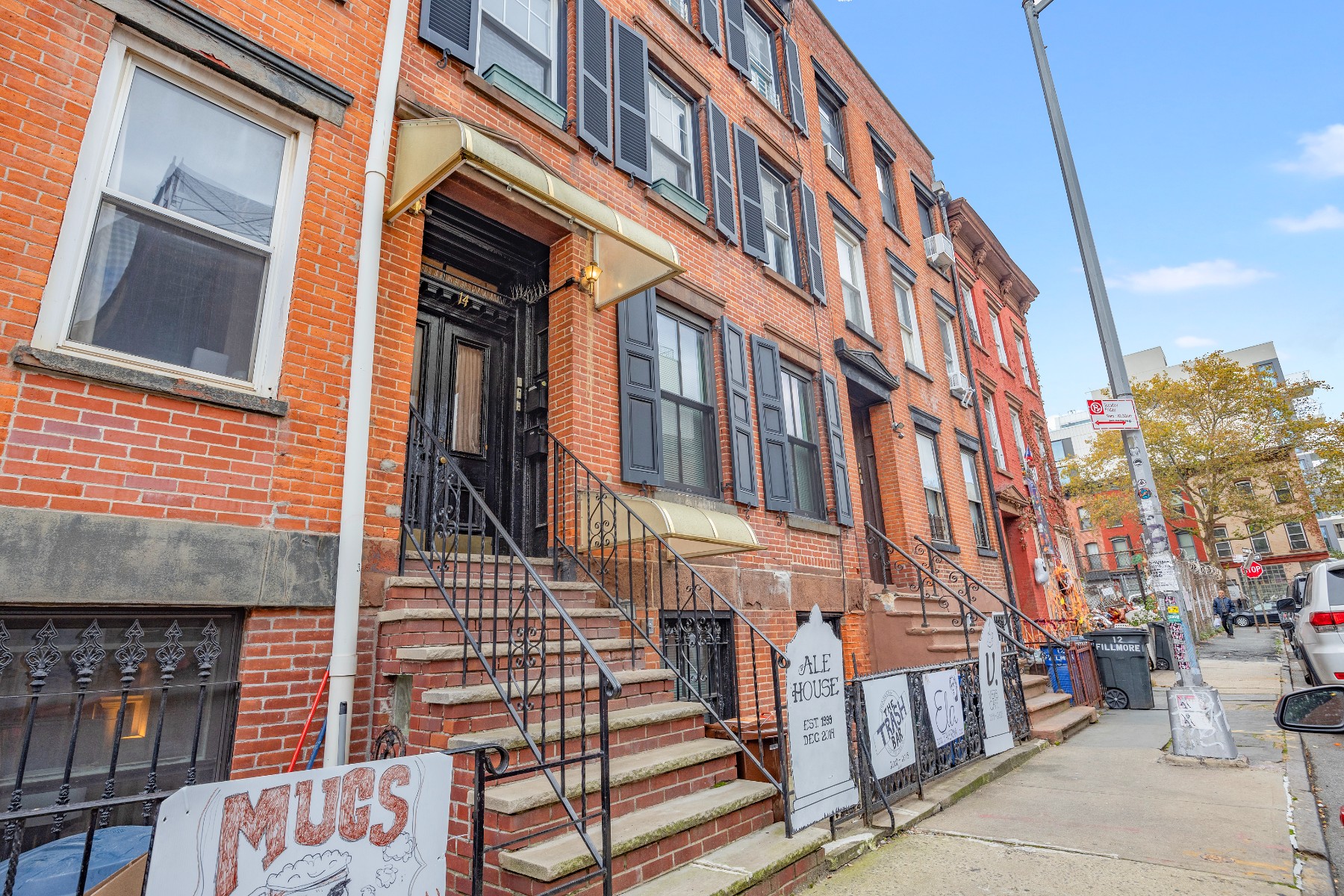14 Fillmore Place  , Williamsburg, Brooklyn, New York - 6 Bedrooms  
4.5 Bathrooms  
8 Rooms - 