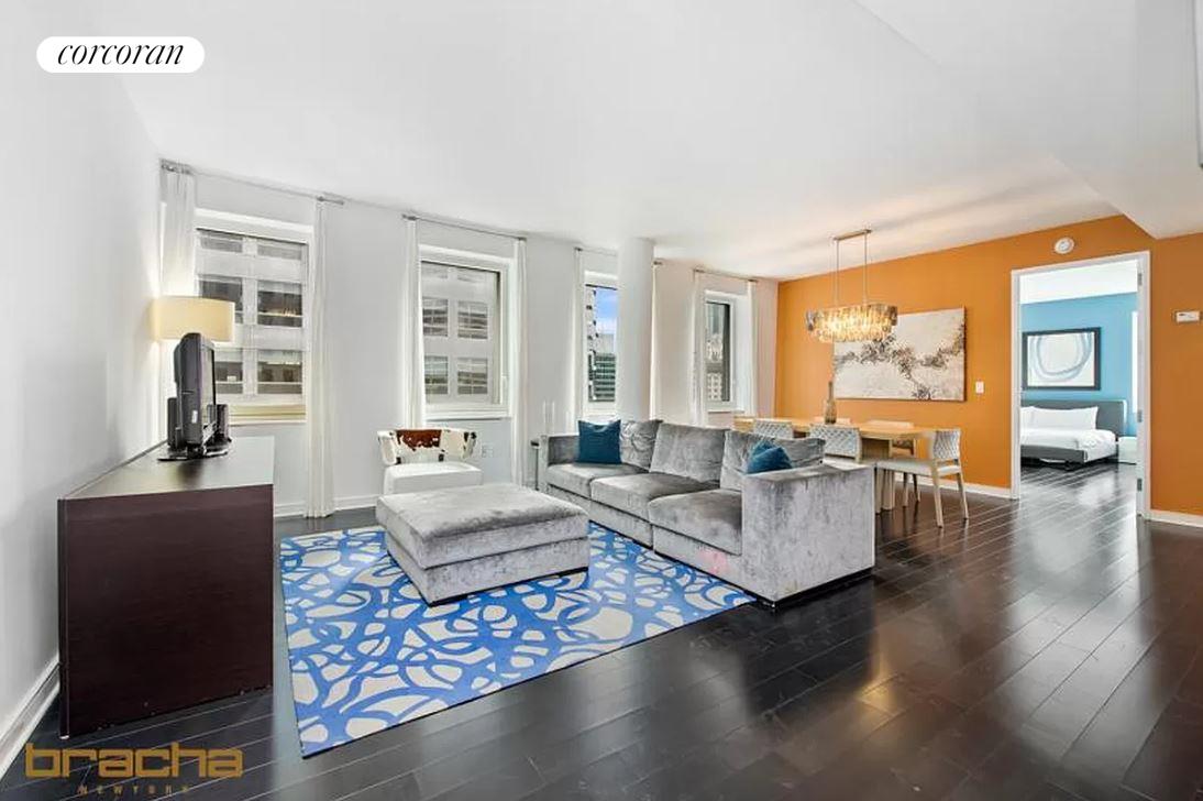70 West 45th Street 36A, Chelsea And Clinton, Downtown, NYC - 2 Bedrooms  
2.5 Bathrooms  
5 Rooms - 