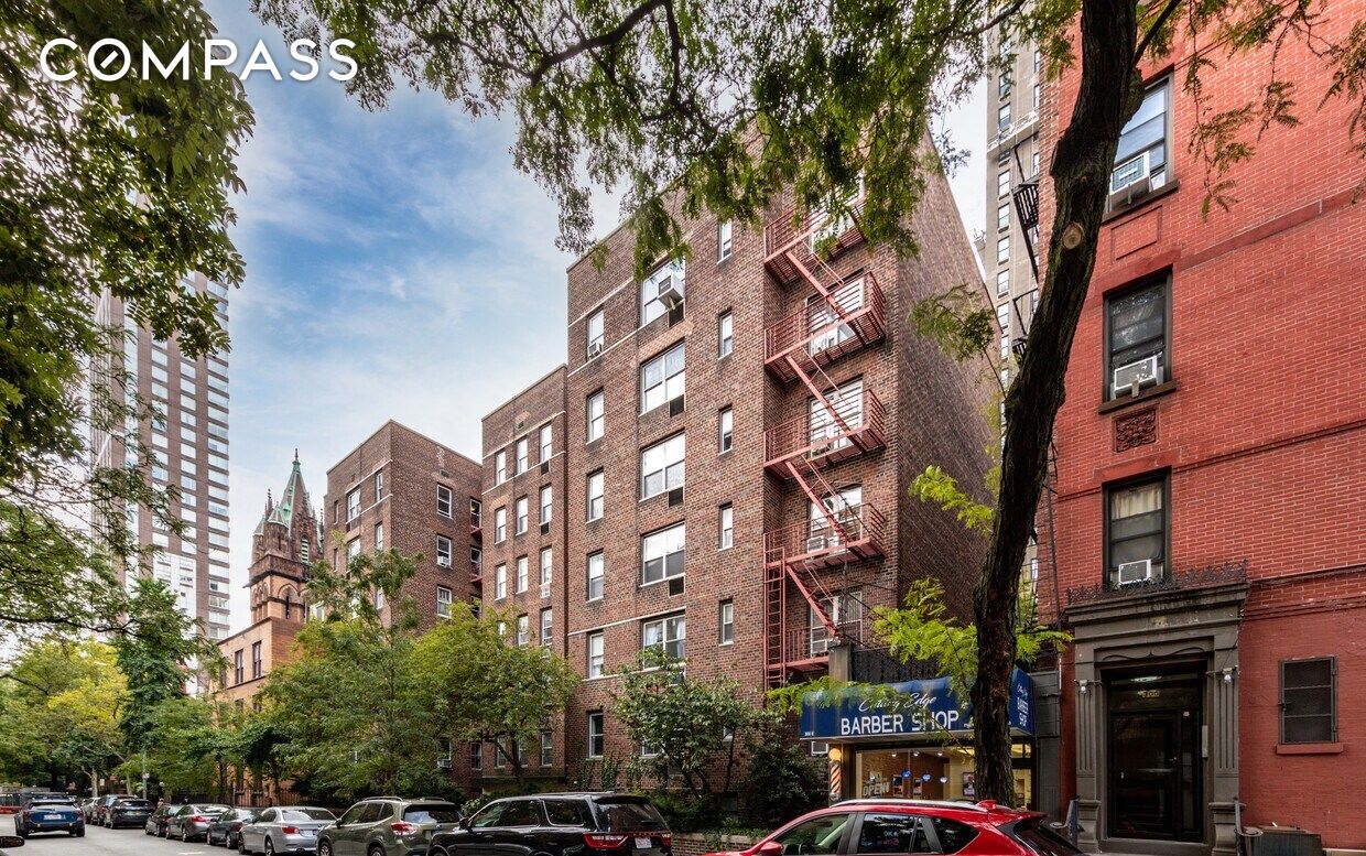 302 East 88th Street 2G, Upper East Side, Upper East Side, NYC - 1 Bedrooms  
1 Bathrooms  
4 Rooms - 