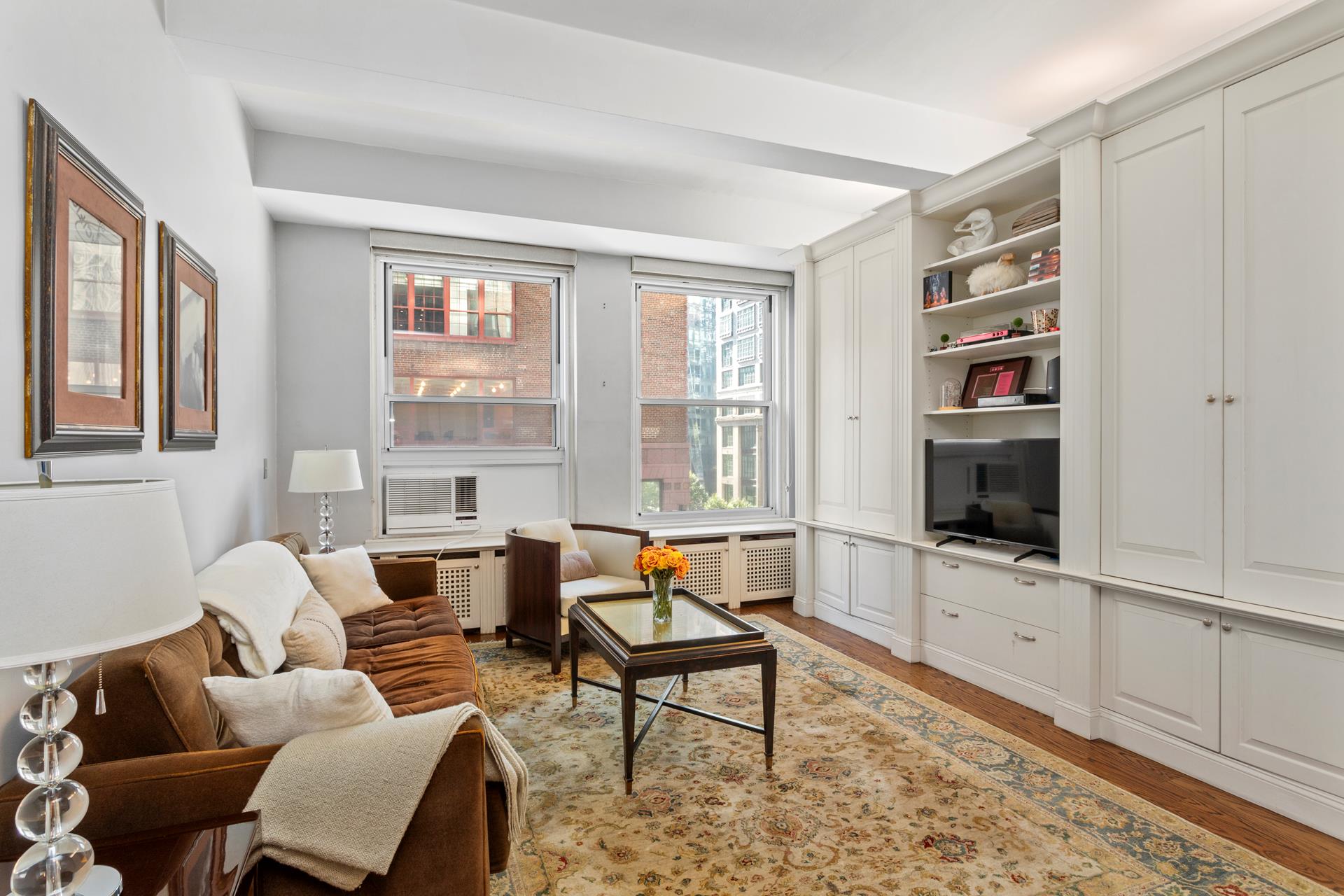 425 Park Avenue 3C, Nomad, Downtown, NYC - 1 Bedrooms  
1.5 Bathrooms  
3 Rooms - 