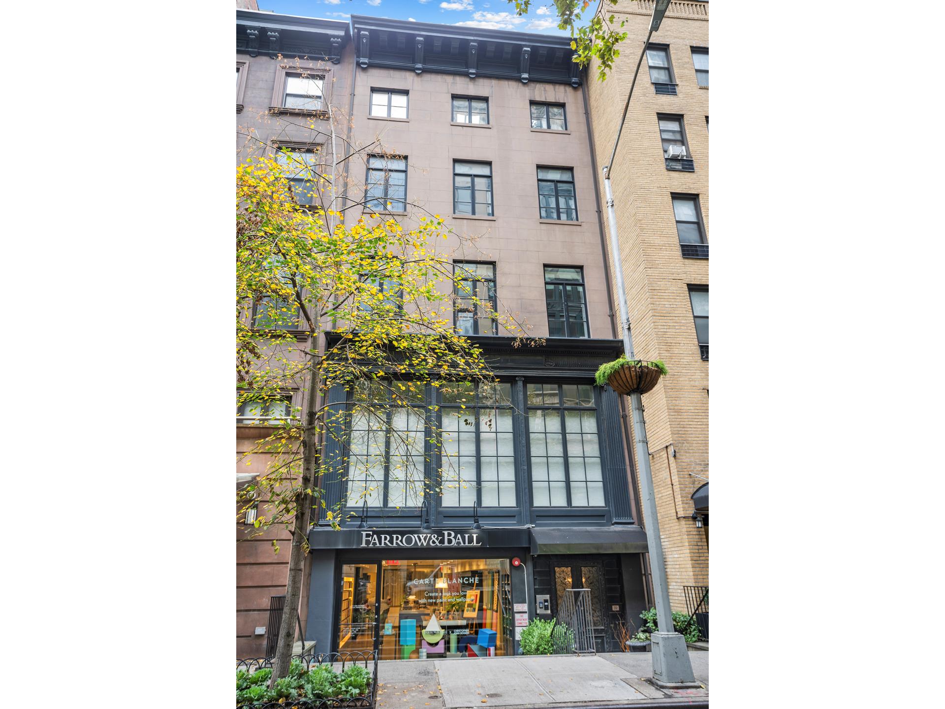 32 East 22nd Street, Flatiron, Downtown, NYC - 7 Bedrooms  
7.5 Bathrooms  
17 Rooms - 