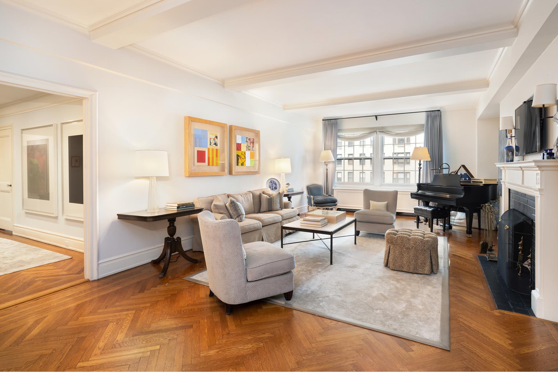 1165 Park Avenue 9A, Carnegie Hill, Upper East Side, NYC - 3 Bedrooms  
3 Bathrooms  
8 Rooms - 