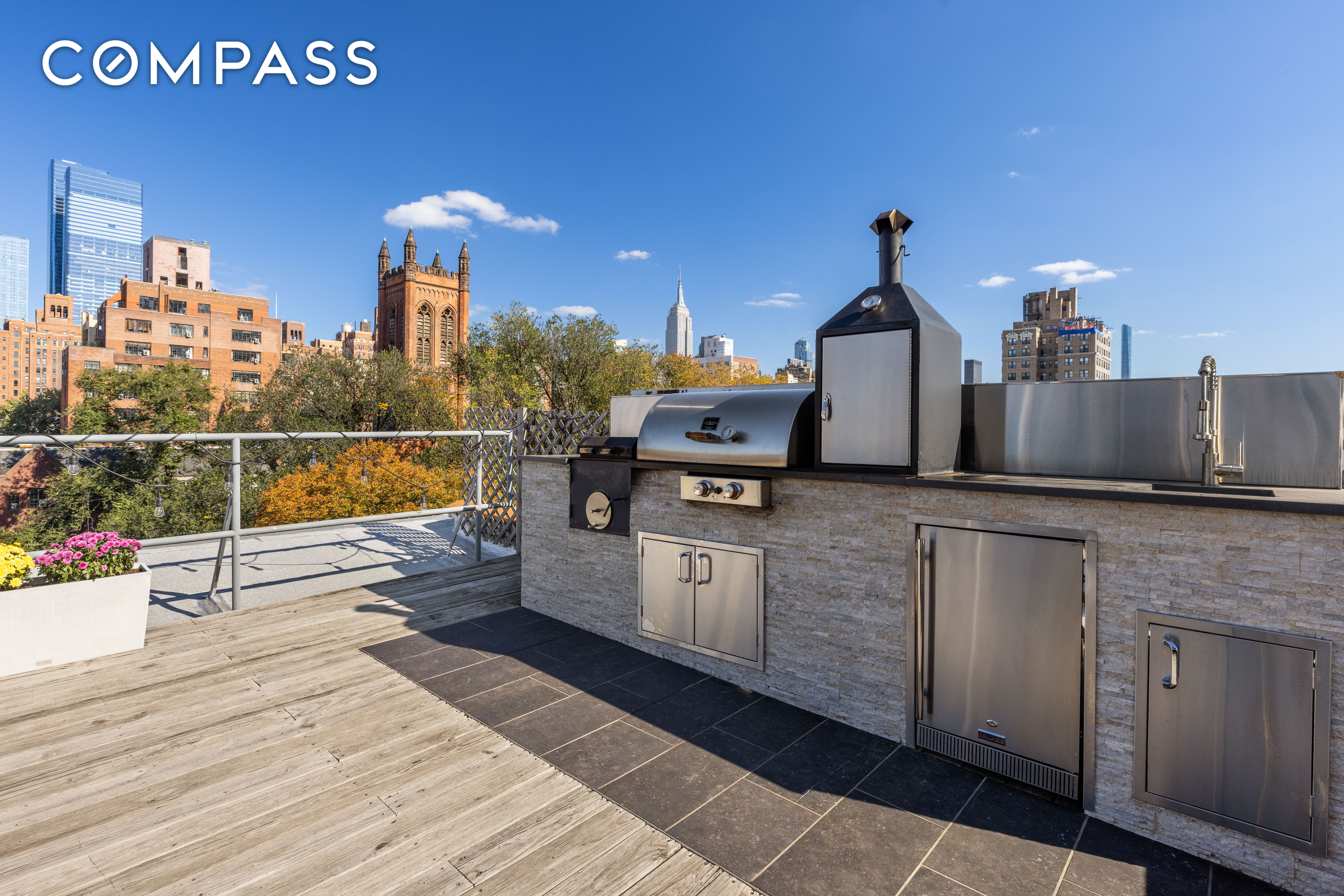 434 West 20th Street 8, Chelsea, Downtown, NYC - 1 Bedrooms  
2 Bathrooms  
4 Rooms - 