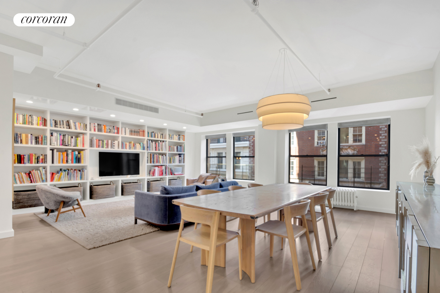 12 West 18th Street 4E, Flatiron, Downtown, NYC - 2 Bedrooms  
2 Bathrooms  
5 Rooms - 