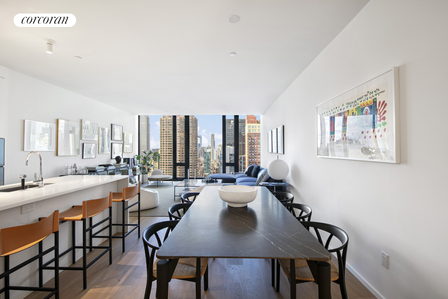 695 1st Avenue 33F, Murray Hill, Midtown East, NYC - 2 Bedrooms  
2.5 Bathrooms  
4 Rooms - 
