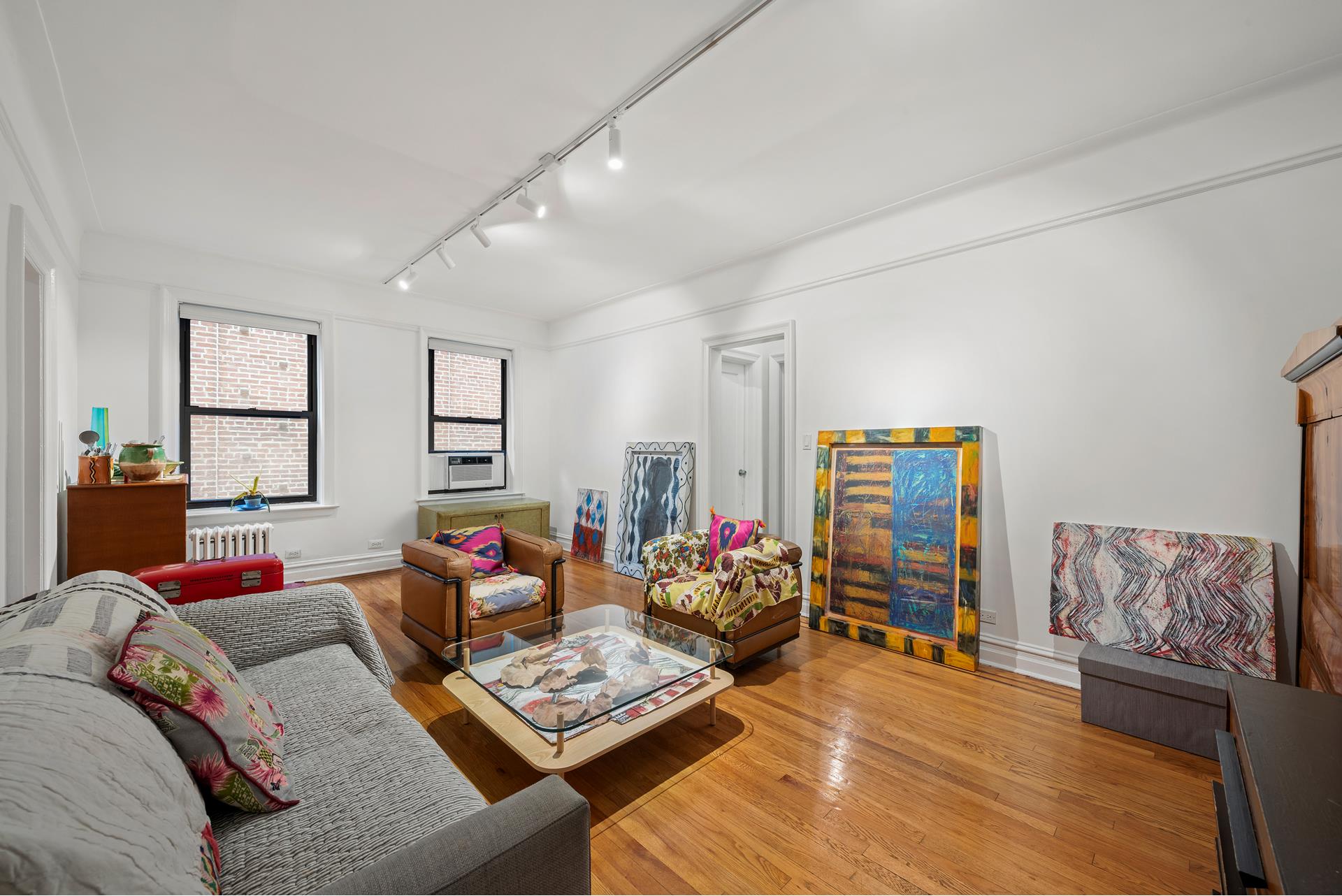 83-10 35TH Avenue, New York, NY 11372, 1 Bedroom Bedrooms, 3 Rooms Rooms,1 BathroomBathrooms,Residential,For Sale,FILLMORE, THE,35TH,RPLU-5122783152