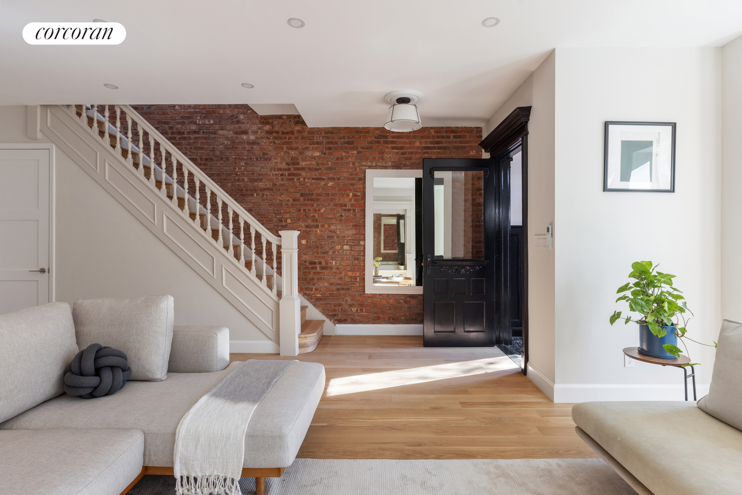 965 St Johns Place, Crown Heights, Brooklyn, New York - 7 Bedrooms  
5.5 Bathrooms  
17 Rooms - 
