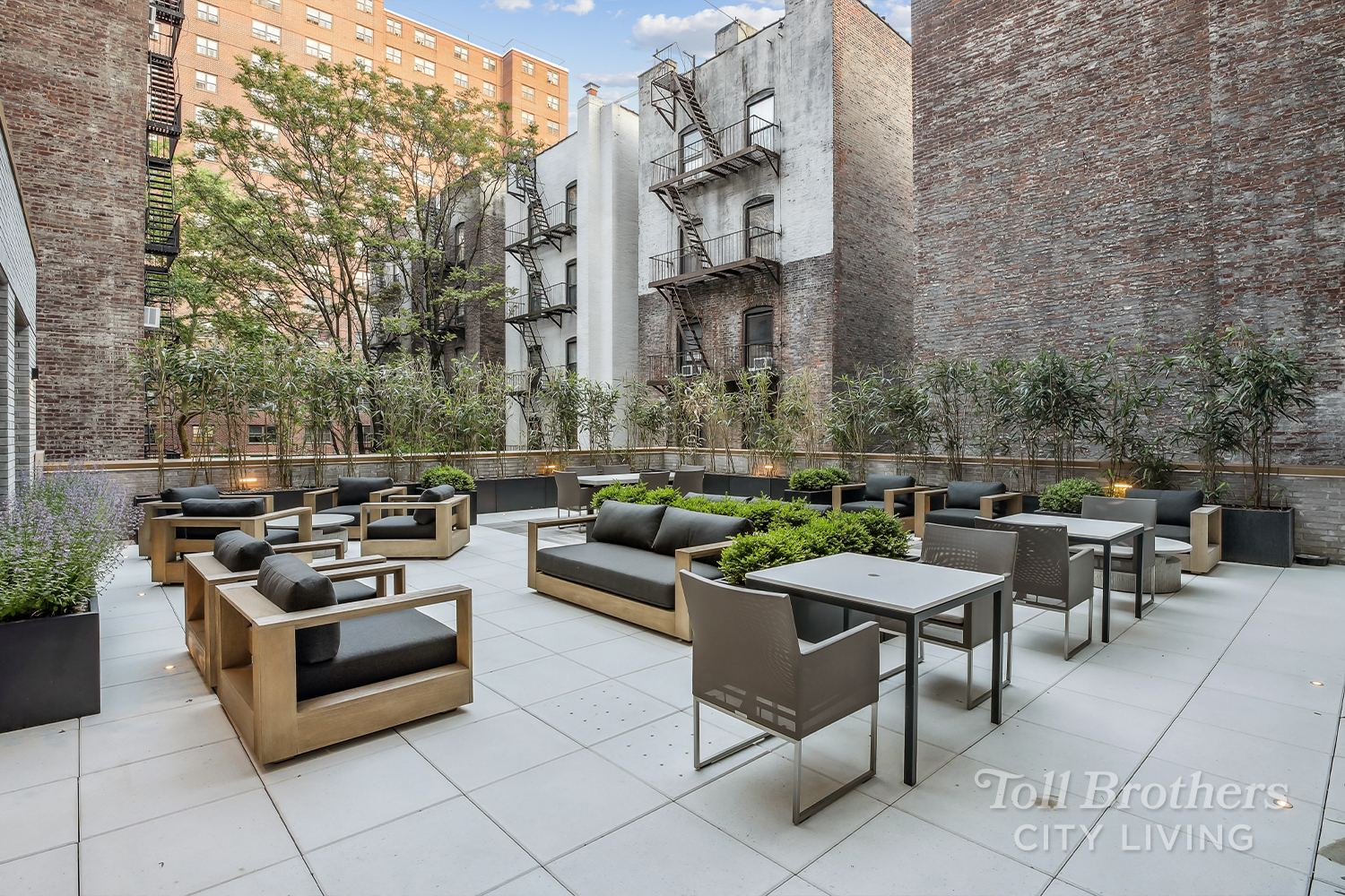 218 West 103rd Street 10A, Manhattan Valley, Upper Manhattan, NYC - 2 Bedrooms  
2 Bathrooms  
4 Rooms - 