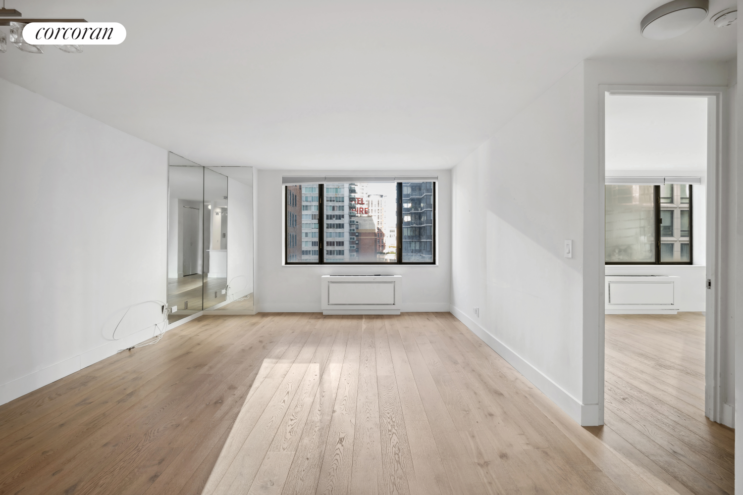 30 West 61st Street 11E, Lincoln Sq, Upper West Side, NYC - 1 Bedrooms  
1 Bathrooms  
3 Rooms - 