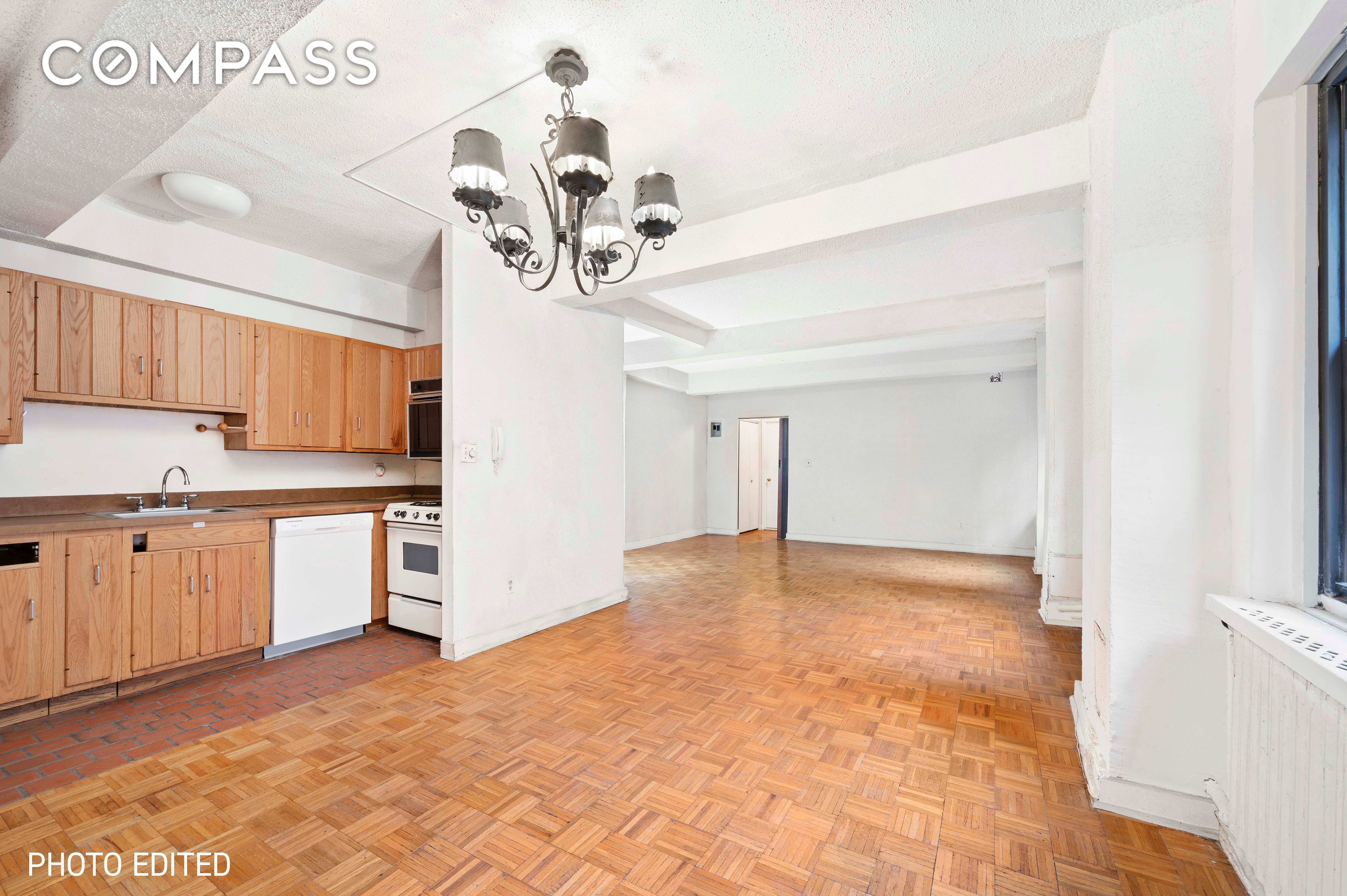 2166 Broadway 11F, Upper West Side, Upper West Side, NYC - 2 Bedrooms  
2 Bathrooms  
3 Rooms - 