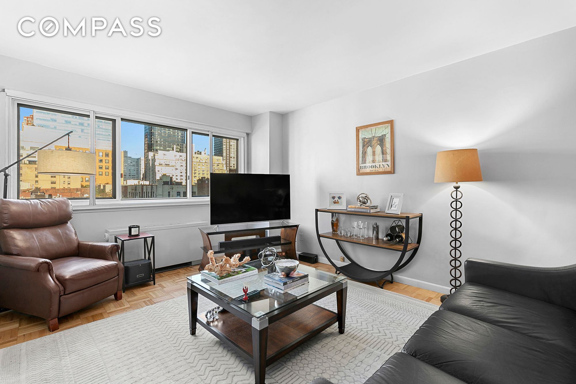 401 East 65th Street 8E, Upper East Side, Upper East Side, NYC - 1 Bedrooms  
1 Bathrooms  
3 Rooms - 