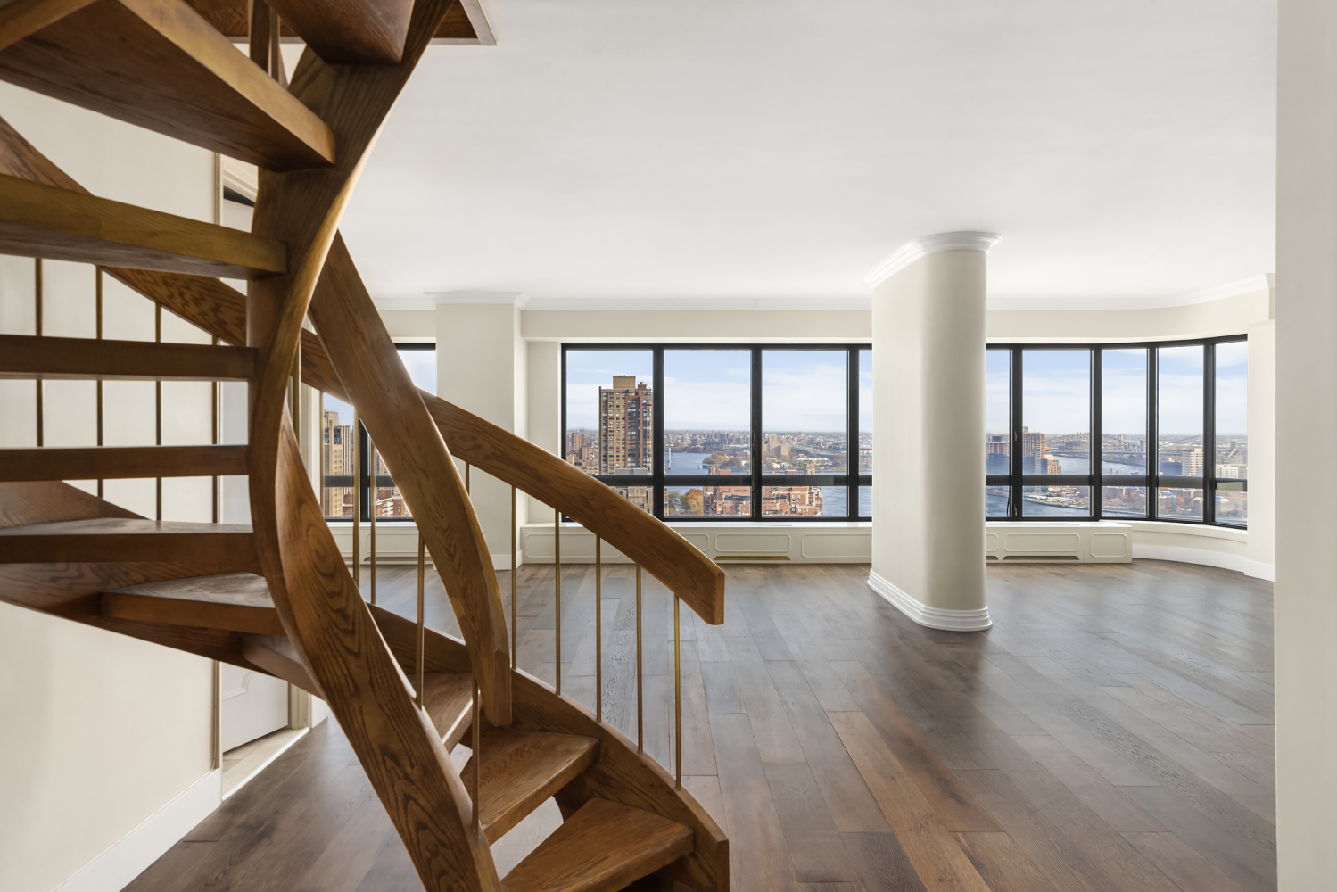 530 East 76th Street Ph3637e, Lenox Hill, Upper East Side, NYC - 4 Bedrooms  
4.5 Bathrooms  
8 Rooms - 