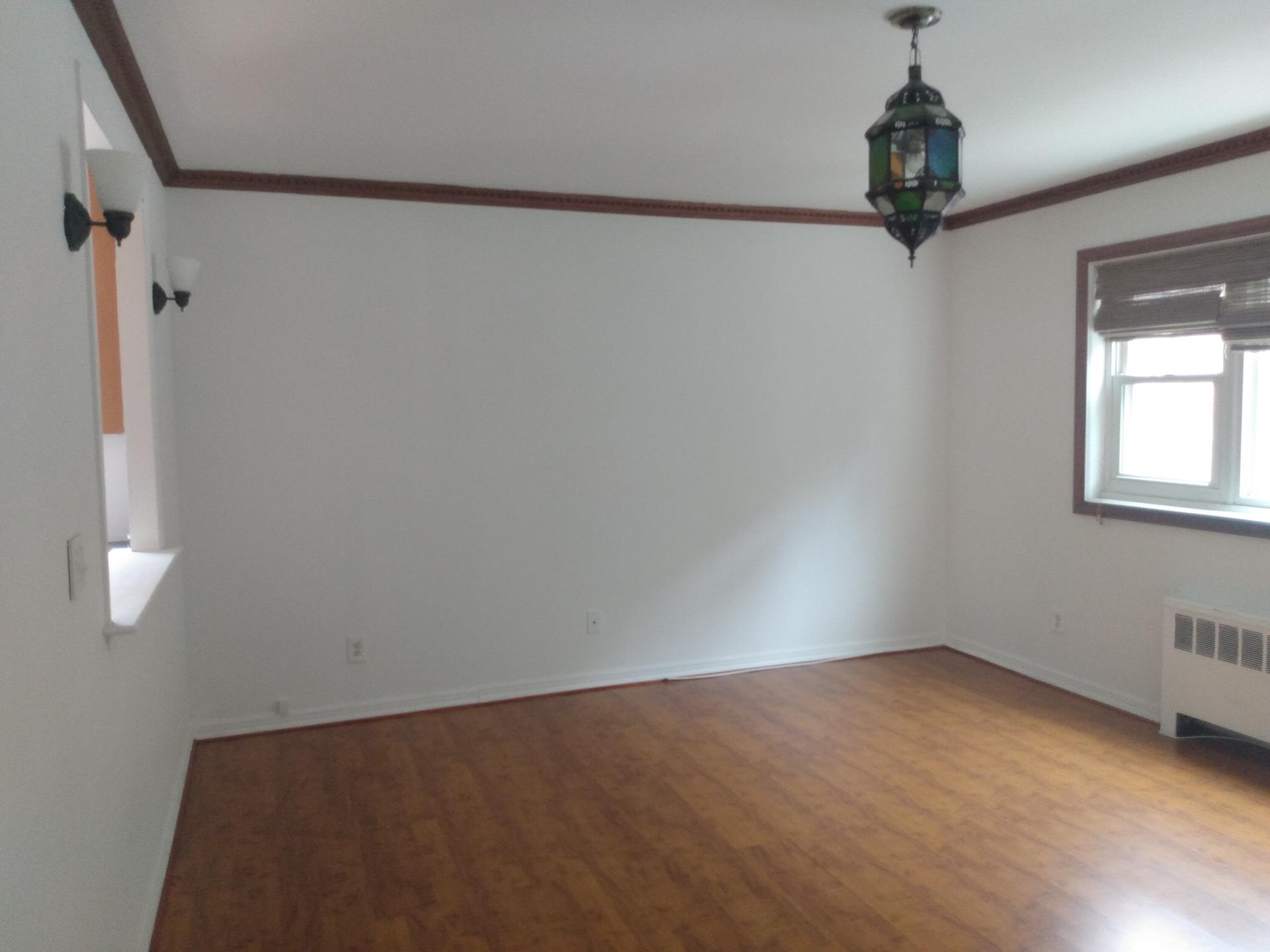 Photo 1 of 5434 Valles Avenue 2, North Riverdale, New York, $2,800, Web #: 1050156345