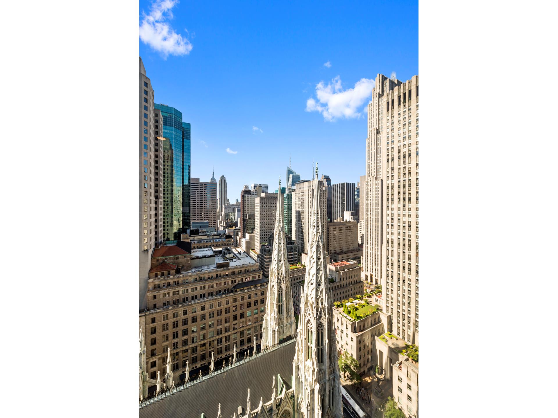 641 5th Avenue 22K, Midtown East, Midtown East, NYC - 2 Bedrooms  
2 Bathrooms  
6 Rooms - 