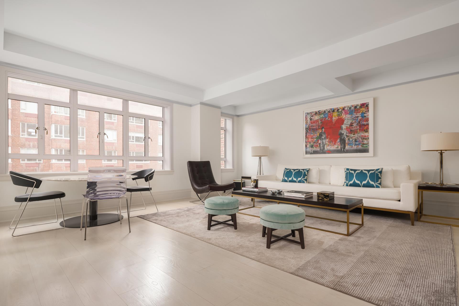 21 East 61st Street 7D, Lenox Hill, Upper East Side, NYC - 2 Bedrooms  
2.5 Bathrooms  
4 Rooms - 