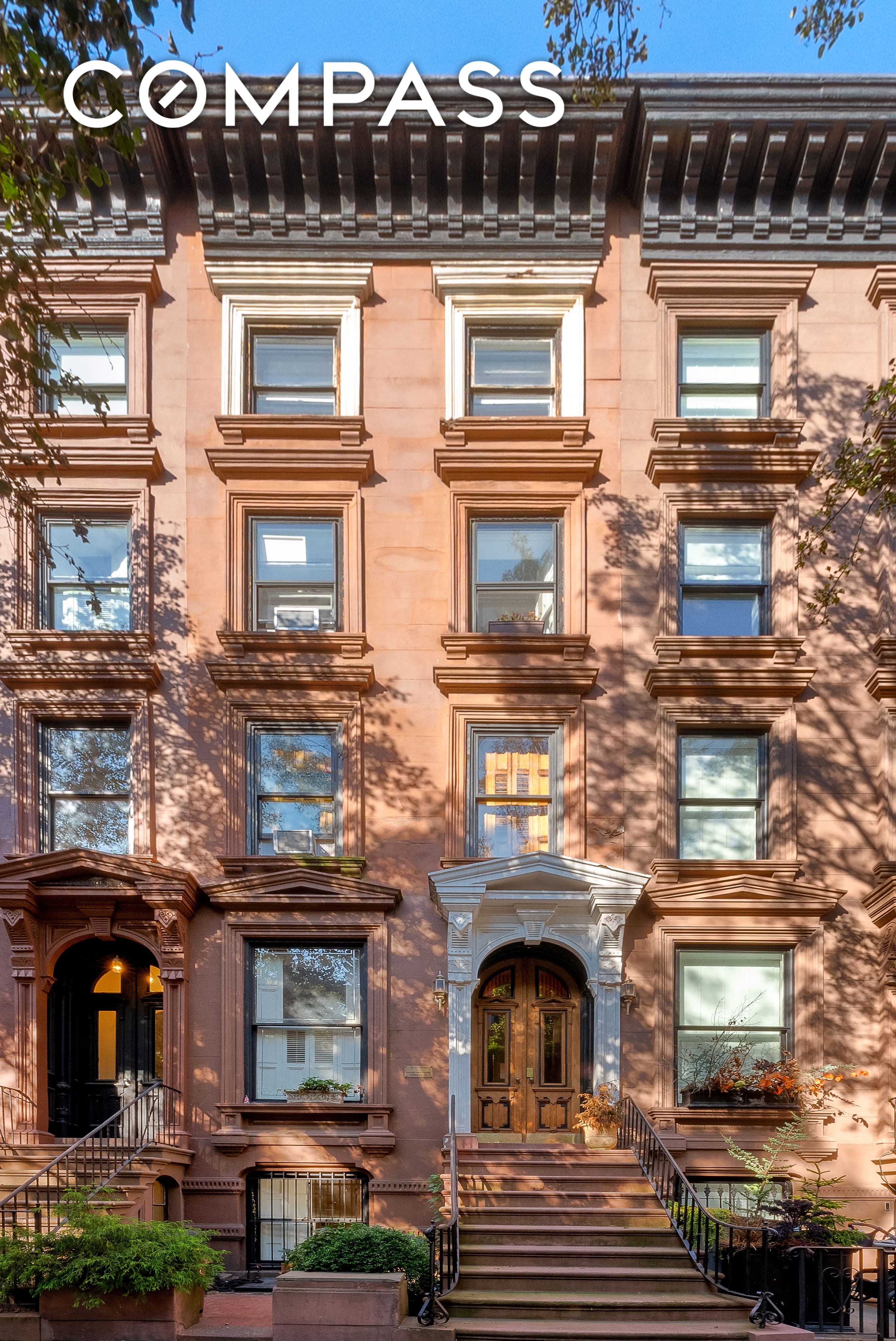 Hicks Street, Brooklyn Heights, Brooklyn, New York - 5 Bedrooms  
6.5 Bathrooms  
11 Rooms - 