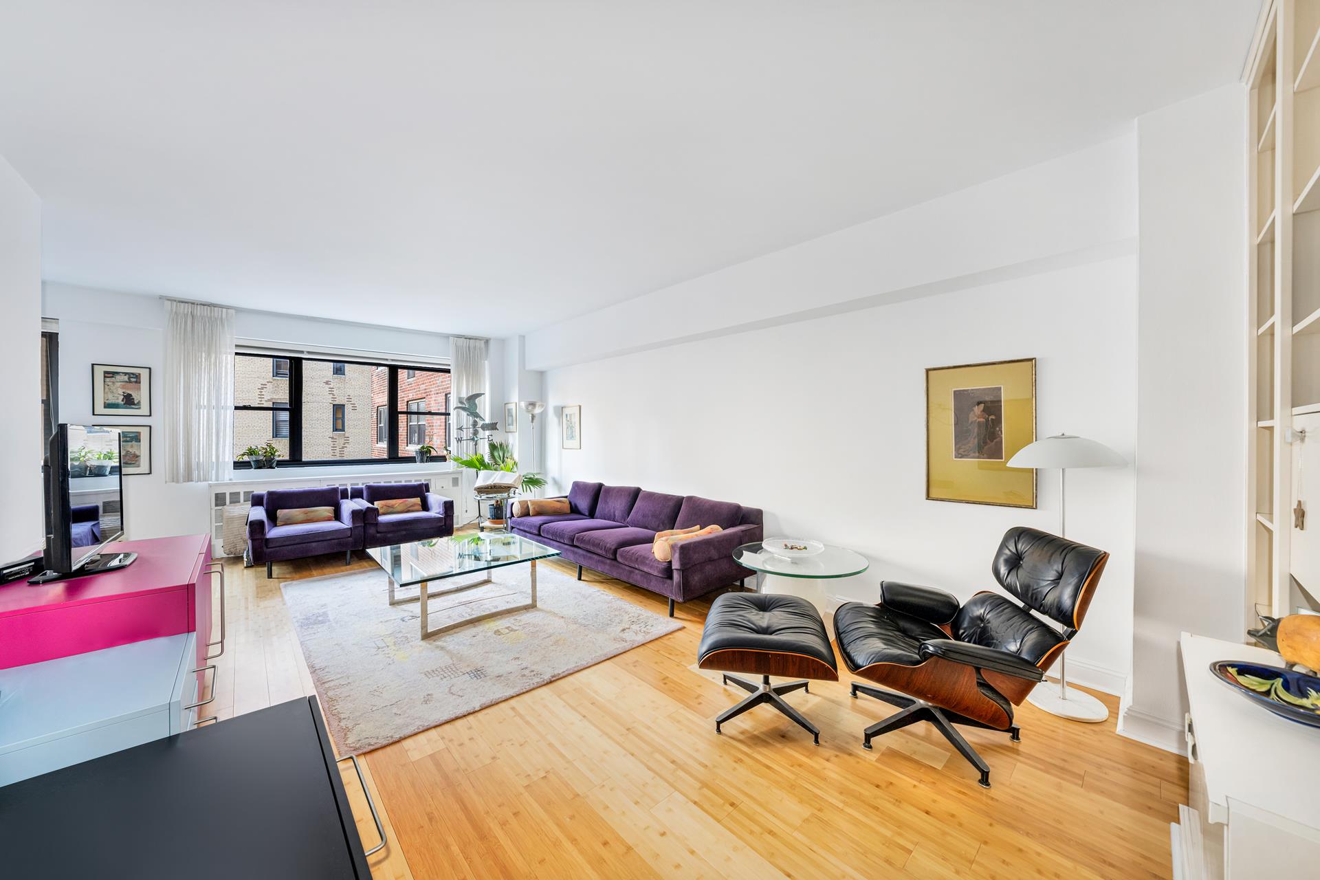 176 East 77th Street 8L, Lenox Hill, Upper East Side, NYC - 1 Bedrooms  
1 Bathrooms  
4 Rooms - 