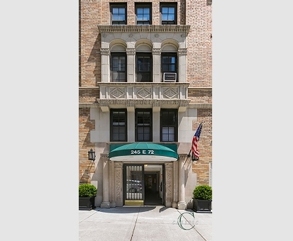 245 East 72nd Street 12C, Lenox Hill, Upper East Side, NYC - 2 Bedrooms  
2 Bathrooms  
4 Rooms - 