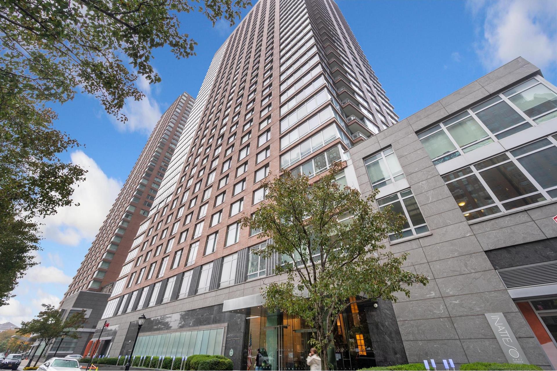 30 Little West Street 8D, Battery Park City, Downtown, NYC - 1 Bedrooms  
1.5 Bathrooms  
3 Rooms - 